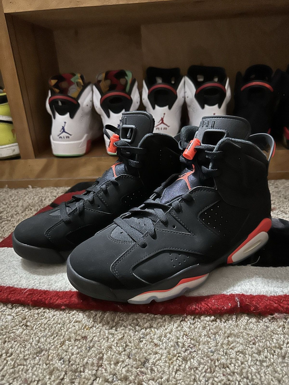 Jordan Brand × Nike Jordan 6 Infrared Size US 8 / EU 41 - 2 Thumbnail