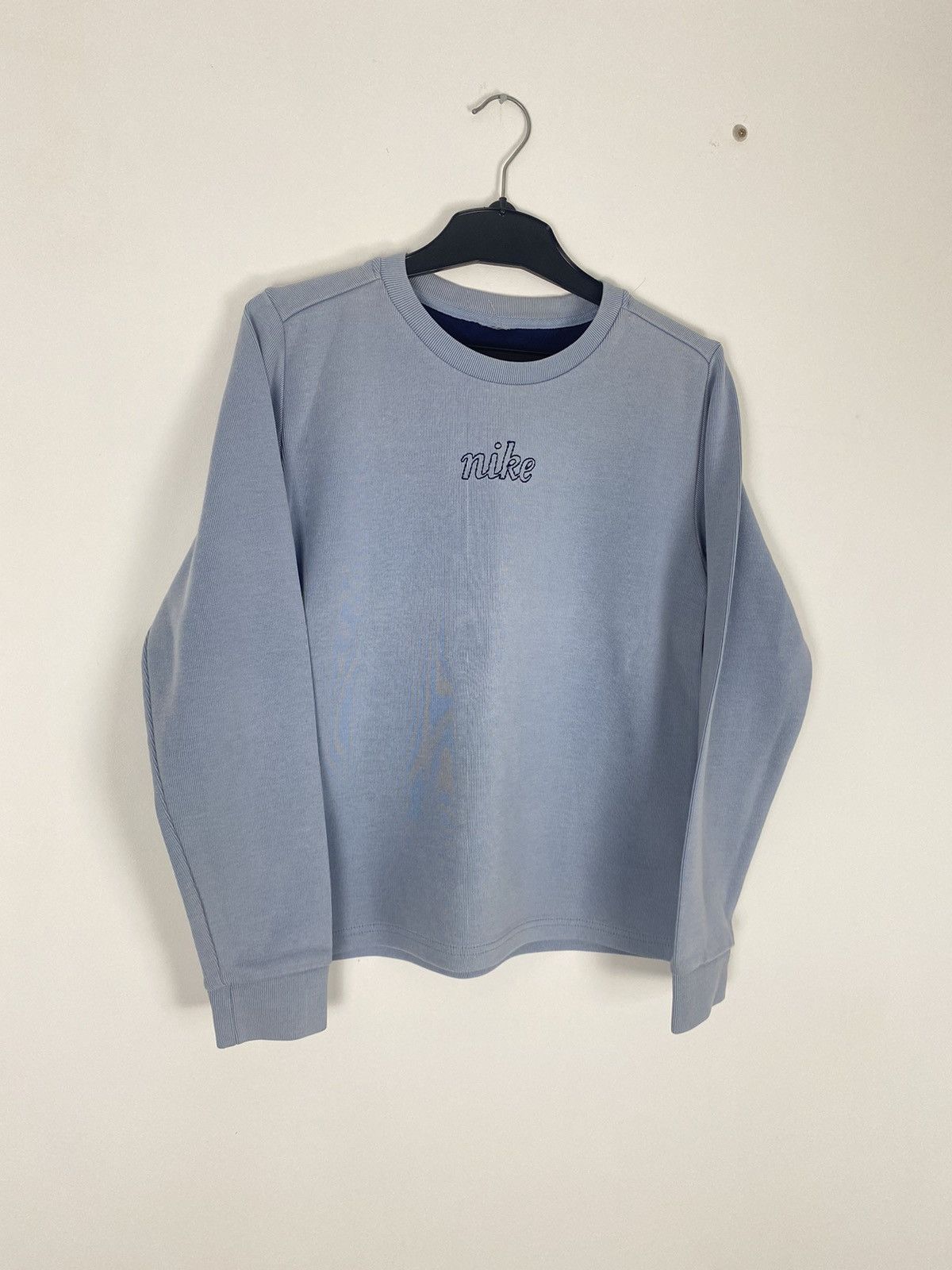 Nike × Vintage Nike Vintage Crewneck Baby Blue Center Logo S/M Unisex y2k Size S / US 4 / IT 40 - 3 Thumbnail