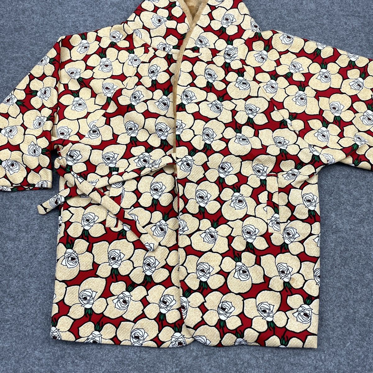 Vintage Vintage Japanese Brand Baggy Floral Motif Kimono Jacket Size XXL / US 16-18 / IT 52-54 - 9 Thumbnail