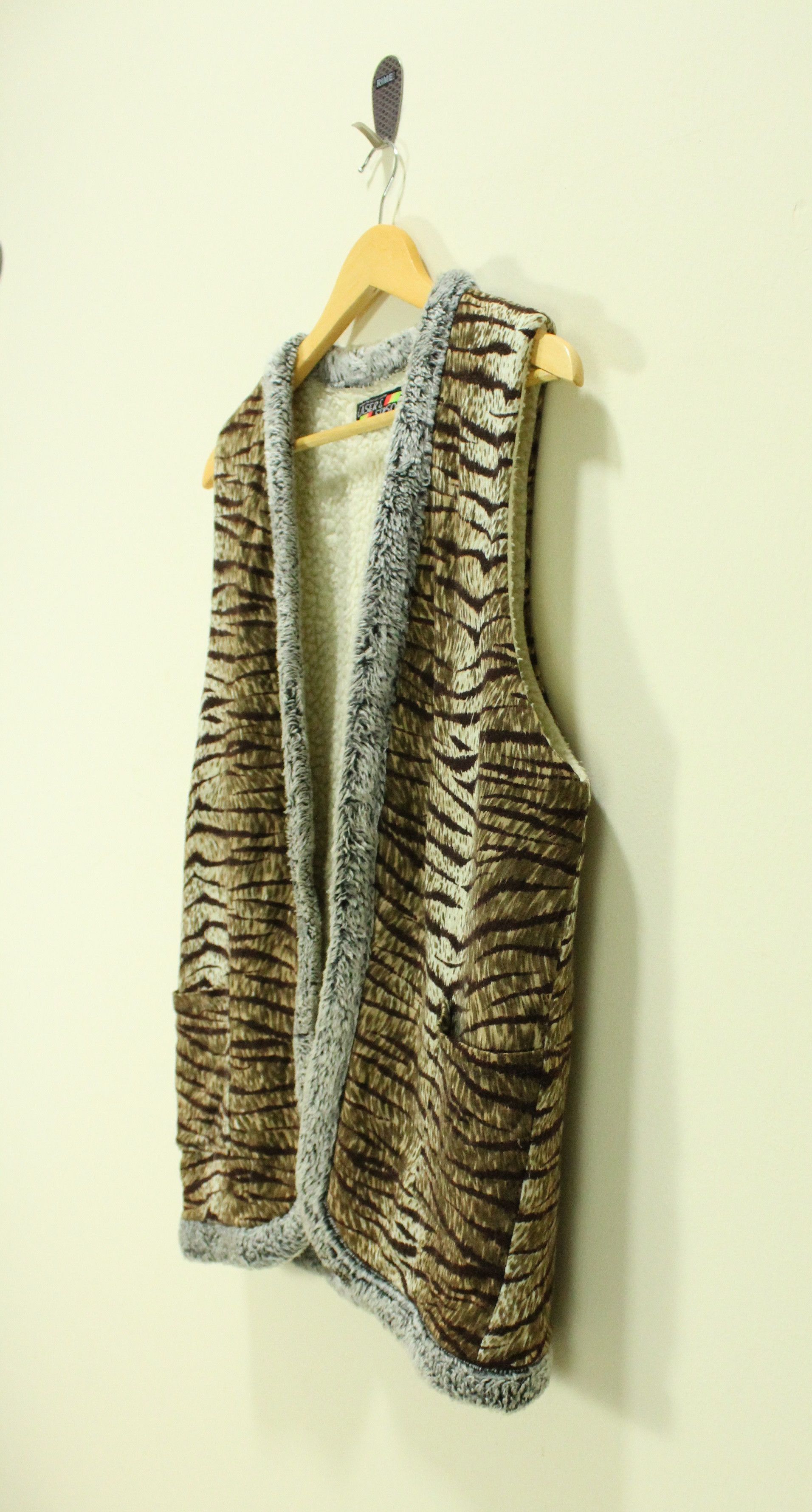 Japanese Brand × Vintage Vintage Kimono Vest Tiger Leopard Size US M / EU 48-50 / 2 - 5 Thumbnail