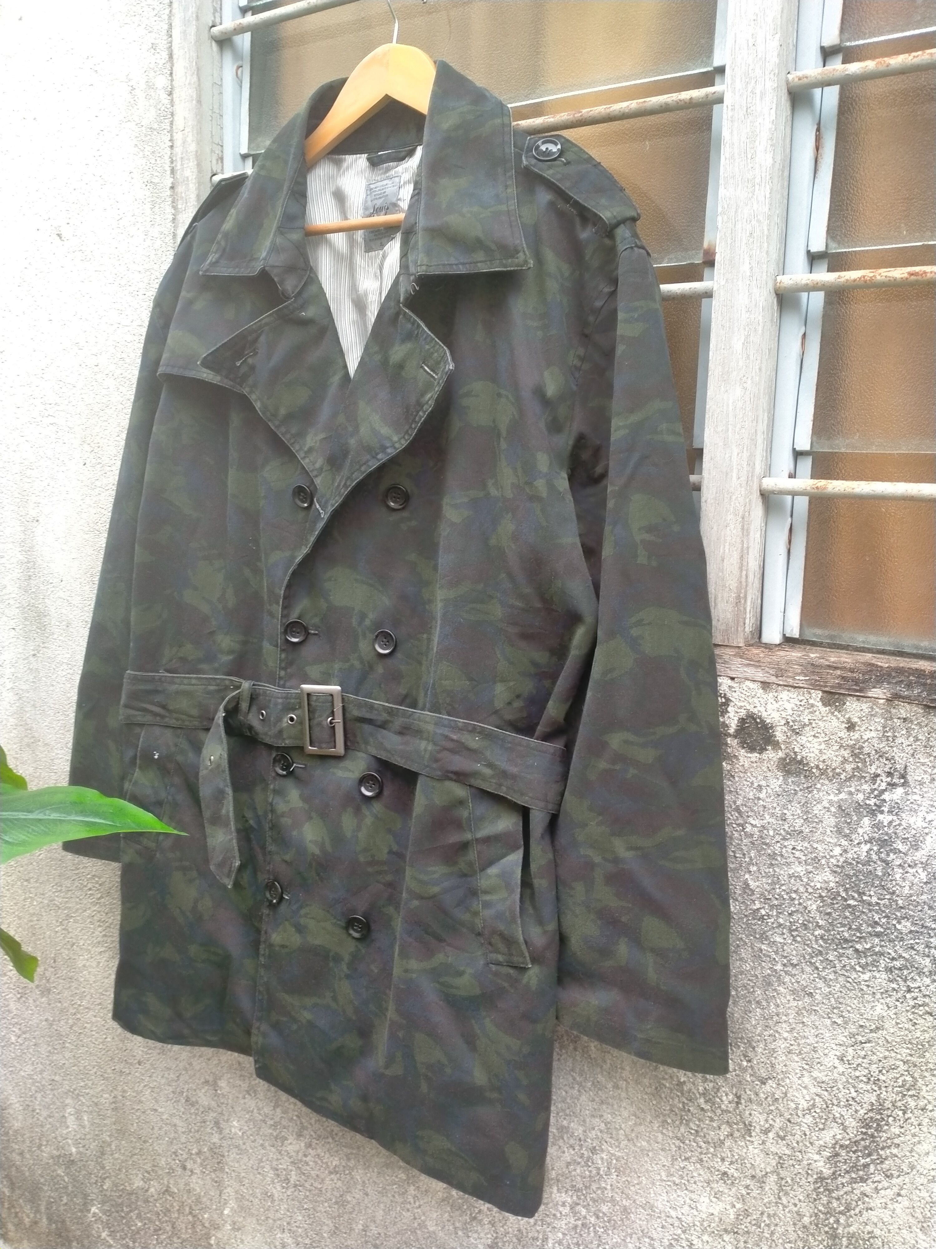 Japanese Brand ⚡️Steals⚡️ Louis Chavlon Camo Overcoat Size US XL / EU 56 / 4 - 2 Thumbnail