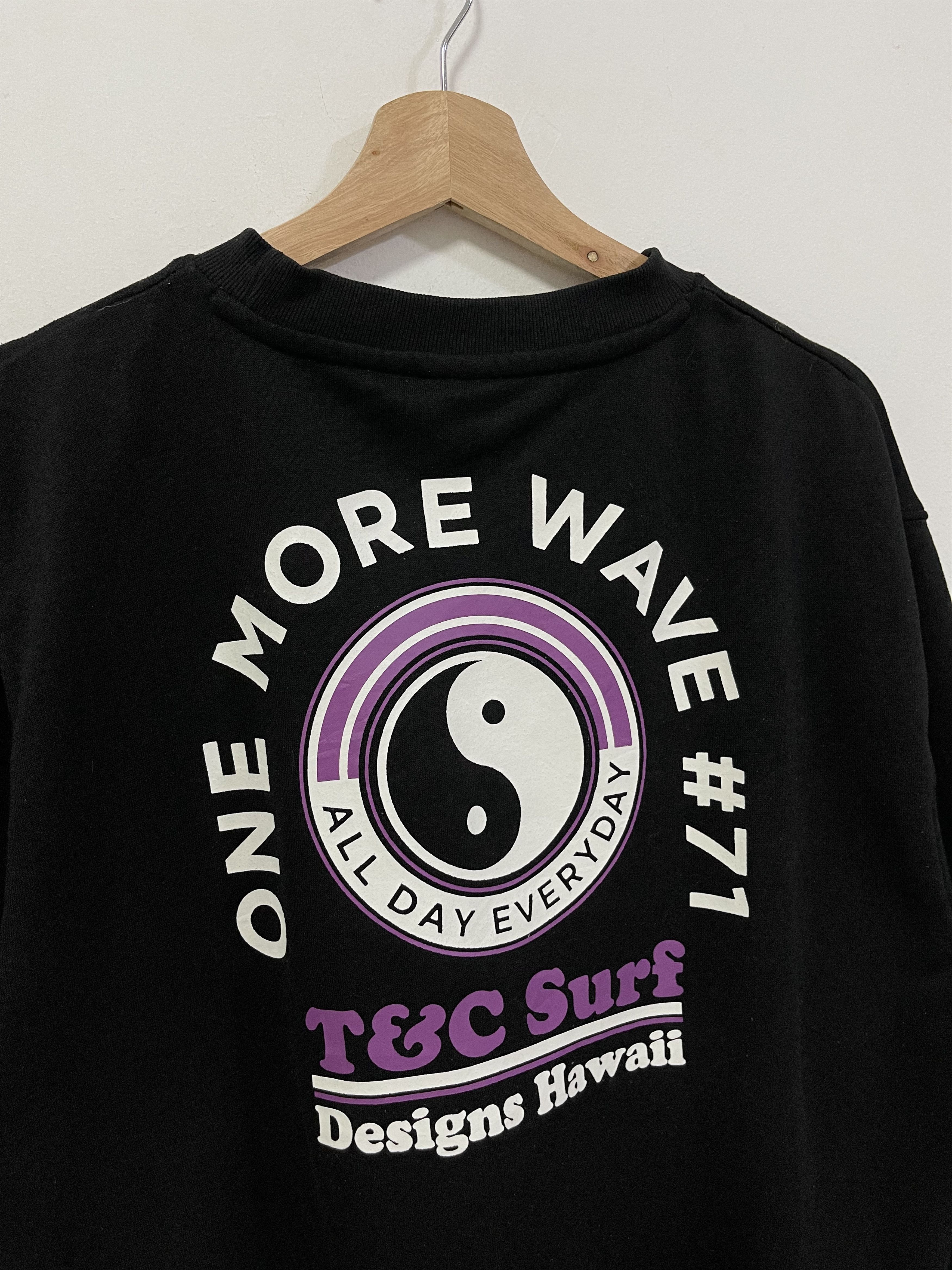 Vintage Vintage T&C Surf Design Hawaiian Big Logo Sweatshirt Size US M / EU 48-50 / 2 - 2 Thumbnail