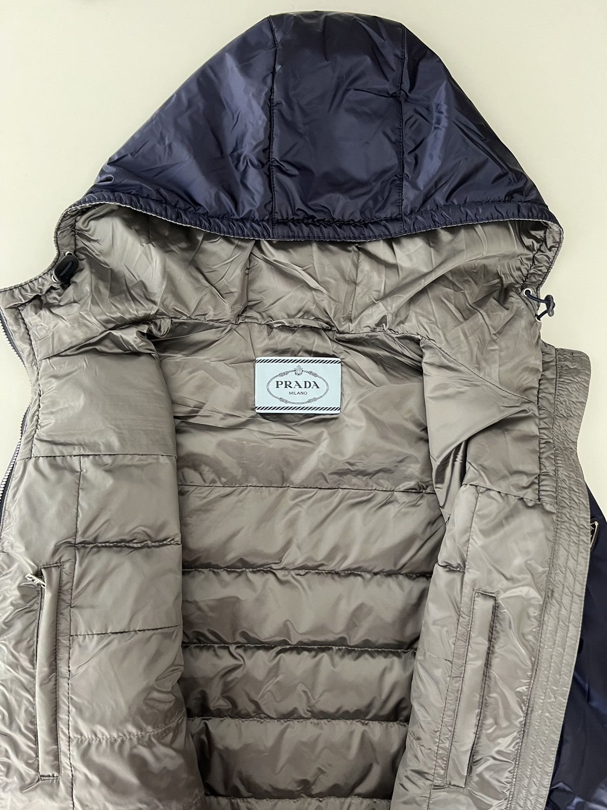 Prada Prada Padded Puffer Jacket with triangle logo on a side Size US M / EU 48-50 / 2 - 8 Thumbnail