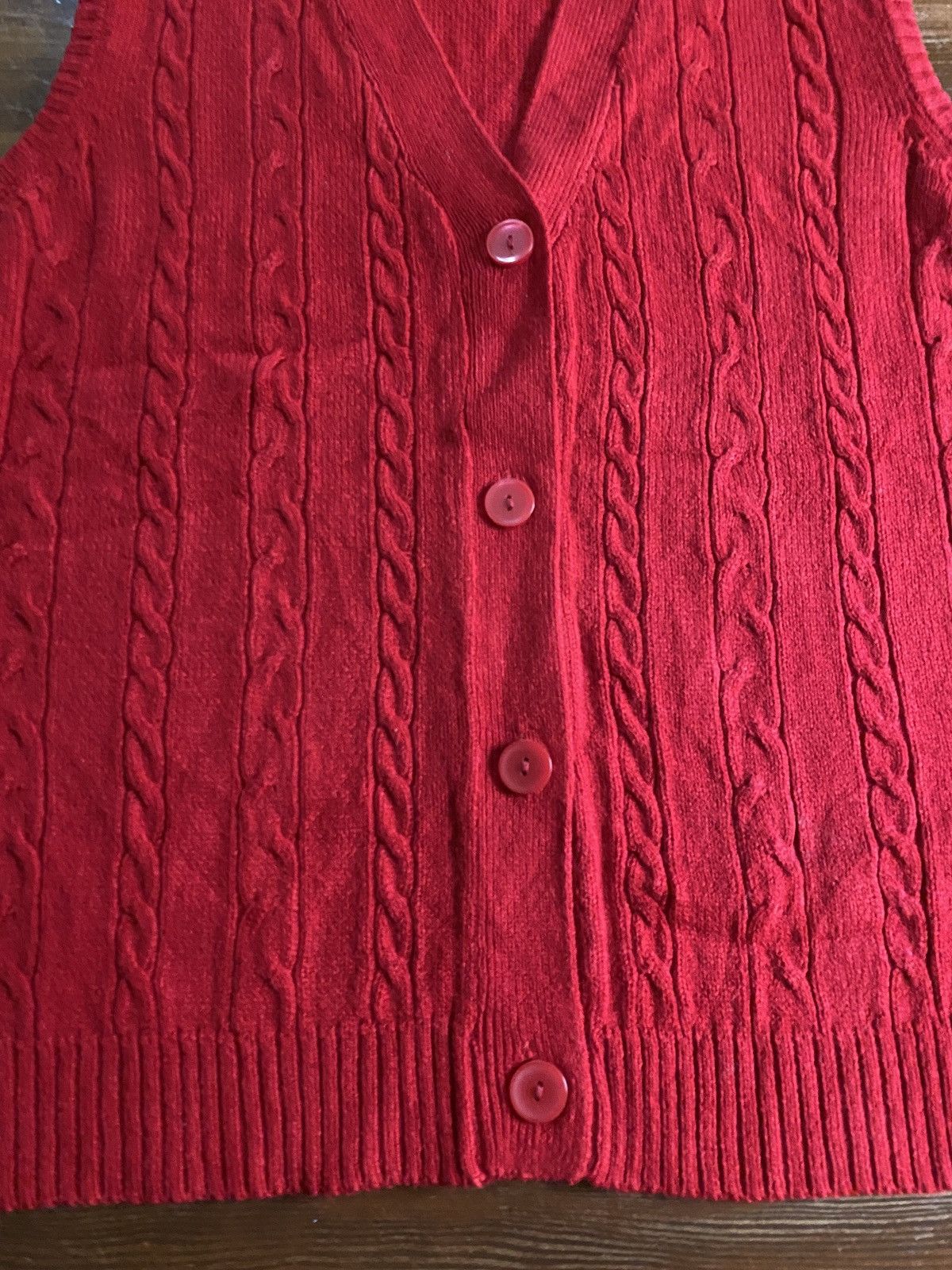 Vintage Vintage 90’s Red Cable Knit Women’s Cardigan Sweater Vest Size L / US 10 / IT 46 - 2 Thumbnail
