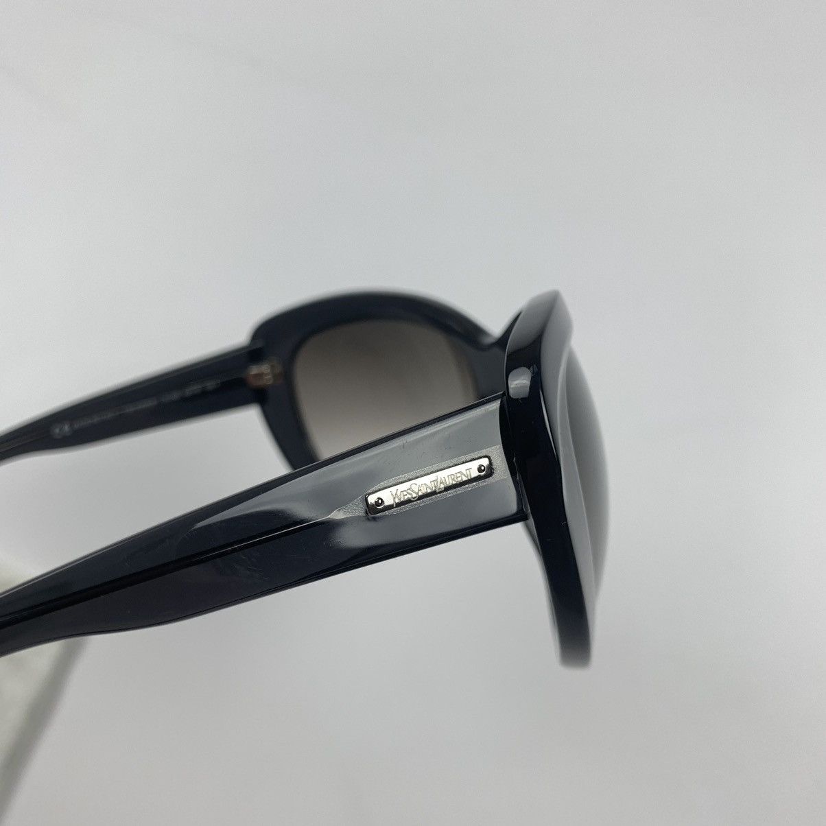 Vintage Yves Saint Laurent oversized sunglasses Size ONE SIZE - 3 Thumbnail