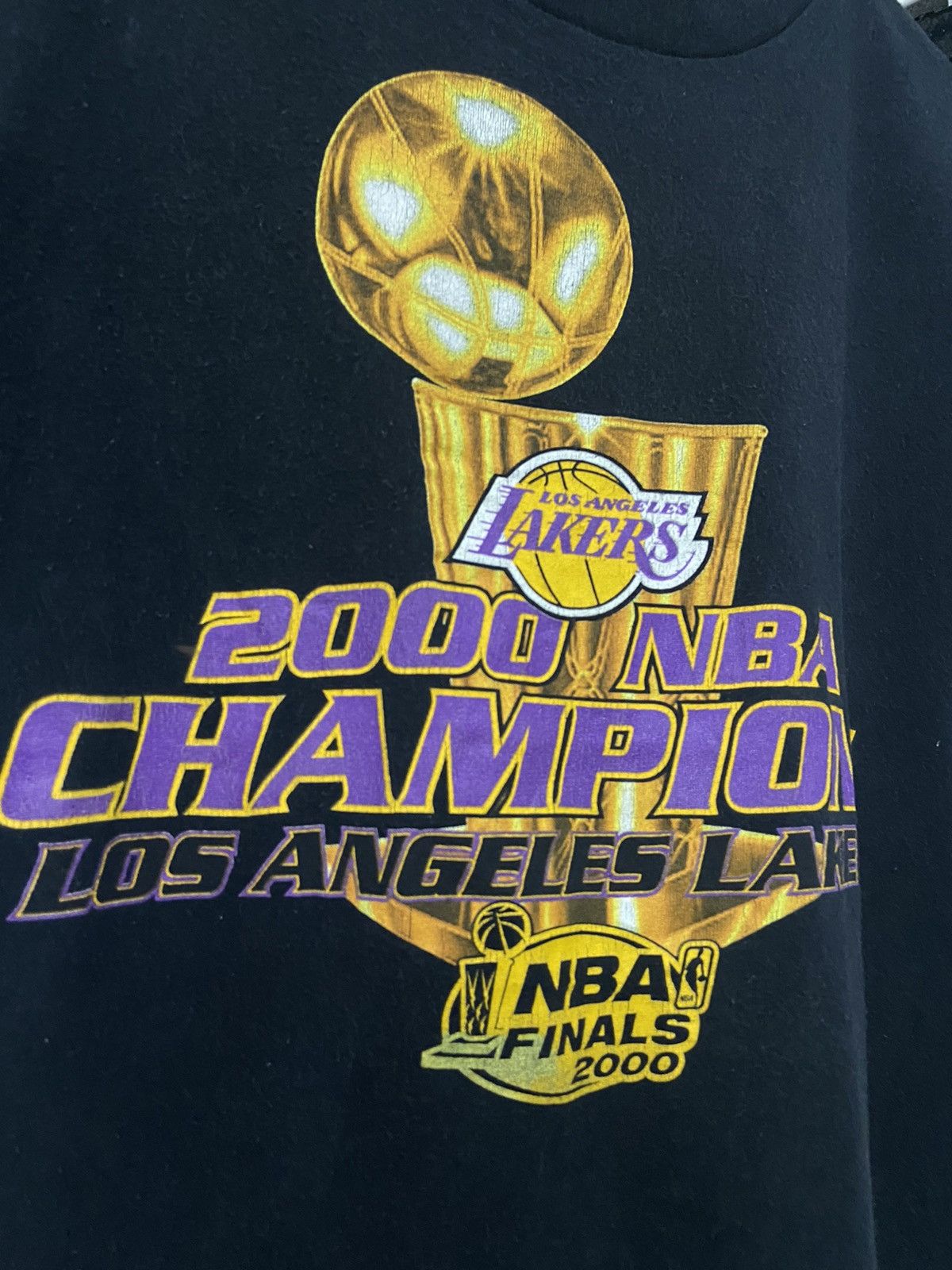 NBA × Vintage Vintage L.A. Lakers 2000 NBA Champion Single Stitch Boxy tee Size US M / EU 48-50 / 2 - 5 Thumbnail