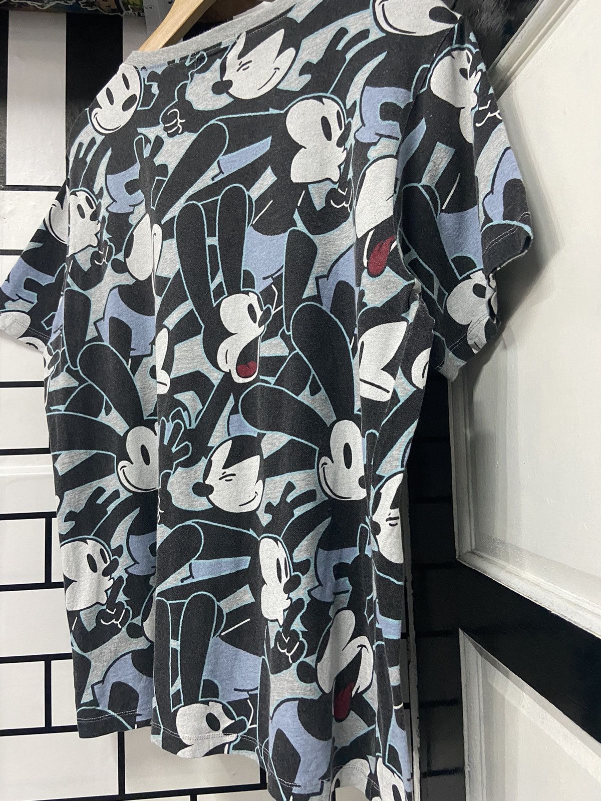 Cartoon Network × Disney × Vintage Vintage Tokyo Disney Resort Oswald Full Printed Tshirt Size US M / EU 48-50 / 2 - 7 Thumbnail