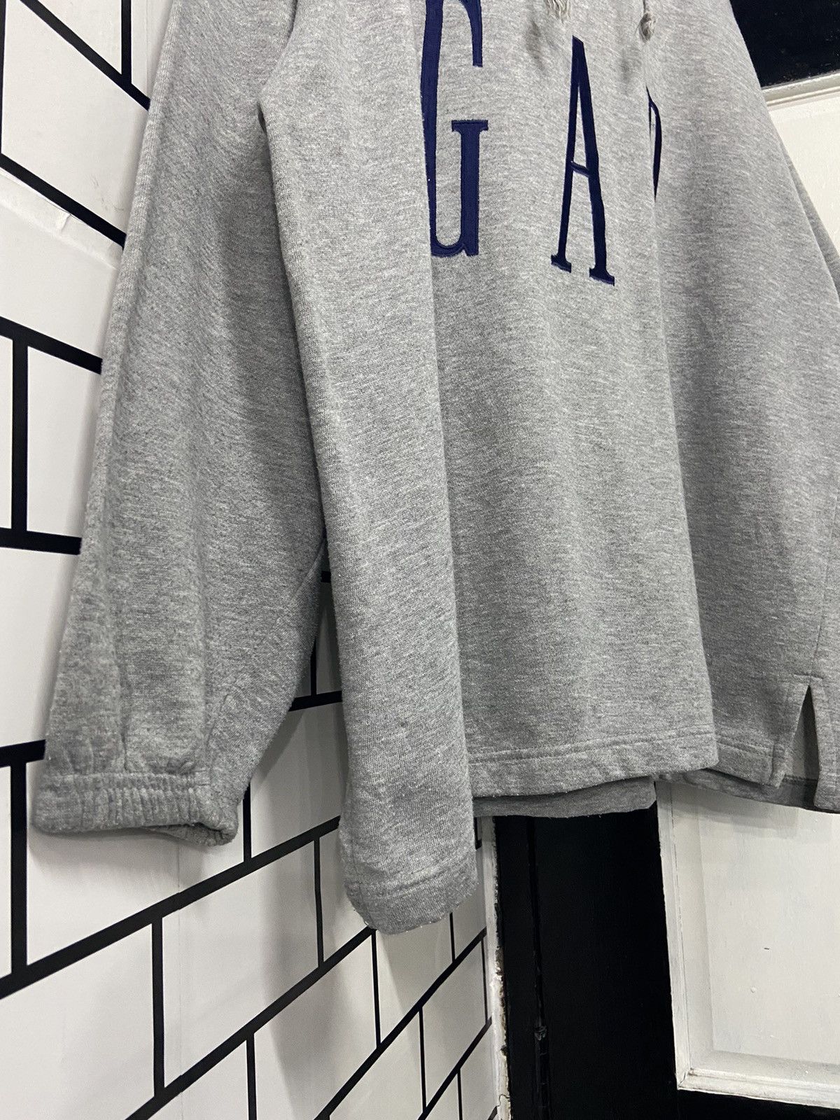 Gap × Vintage Vintage 90’s GAP Embroidered Hoodie Rare Size US L / EU 52-54 / 3 - 5 Thumbnail