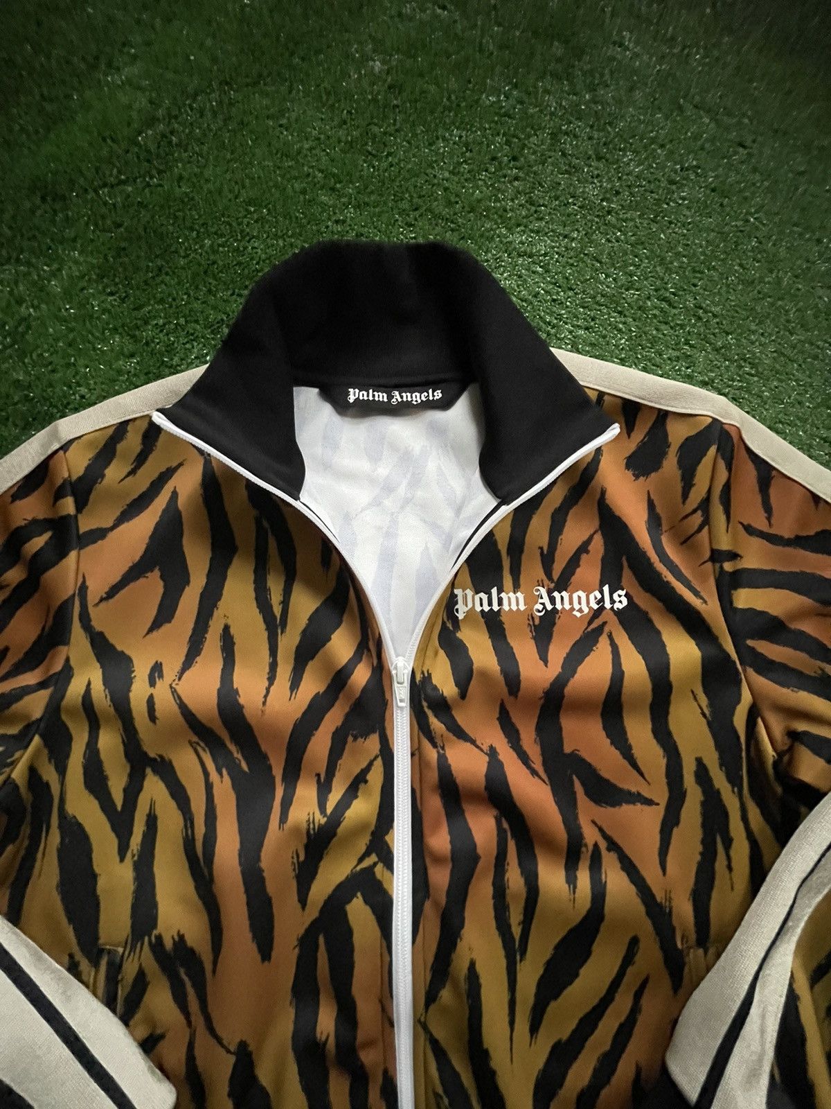 Palm Angels tiger suit Size US M / EU 48-50 / 2 - 1 Thumbnail