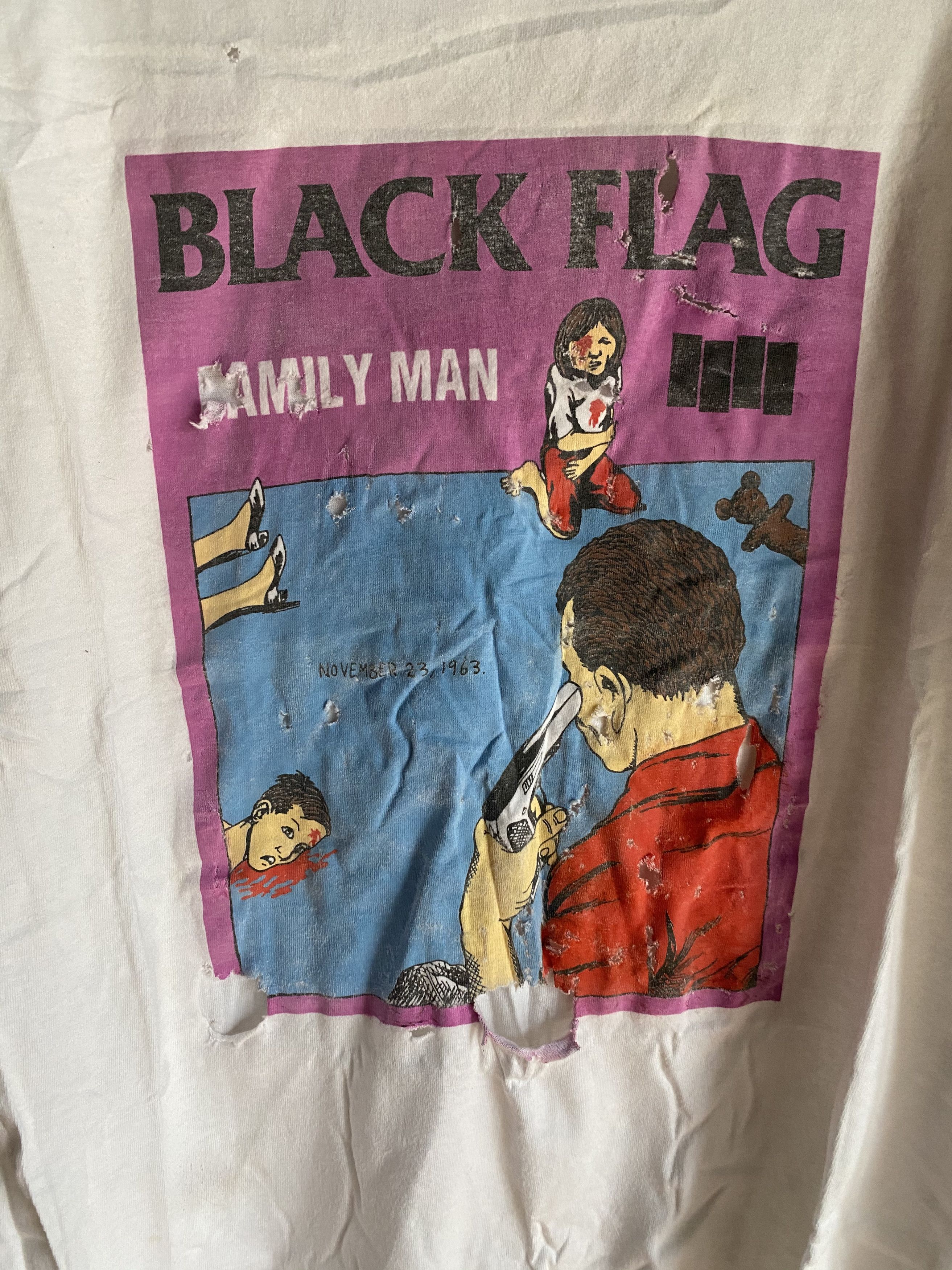 Vintage Vintage Black Flag T-shirt Size US XL / EU 56 / 4 - 2 Thumbnail