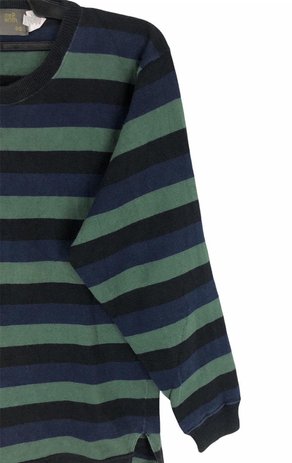 Nepenthes Nepenthes Stripe Rare Design Size US S / EU 44-46 / 1 - 6 Thumbnail