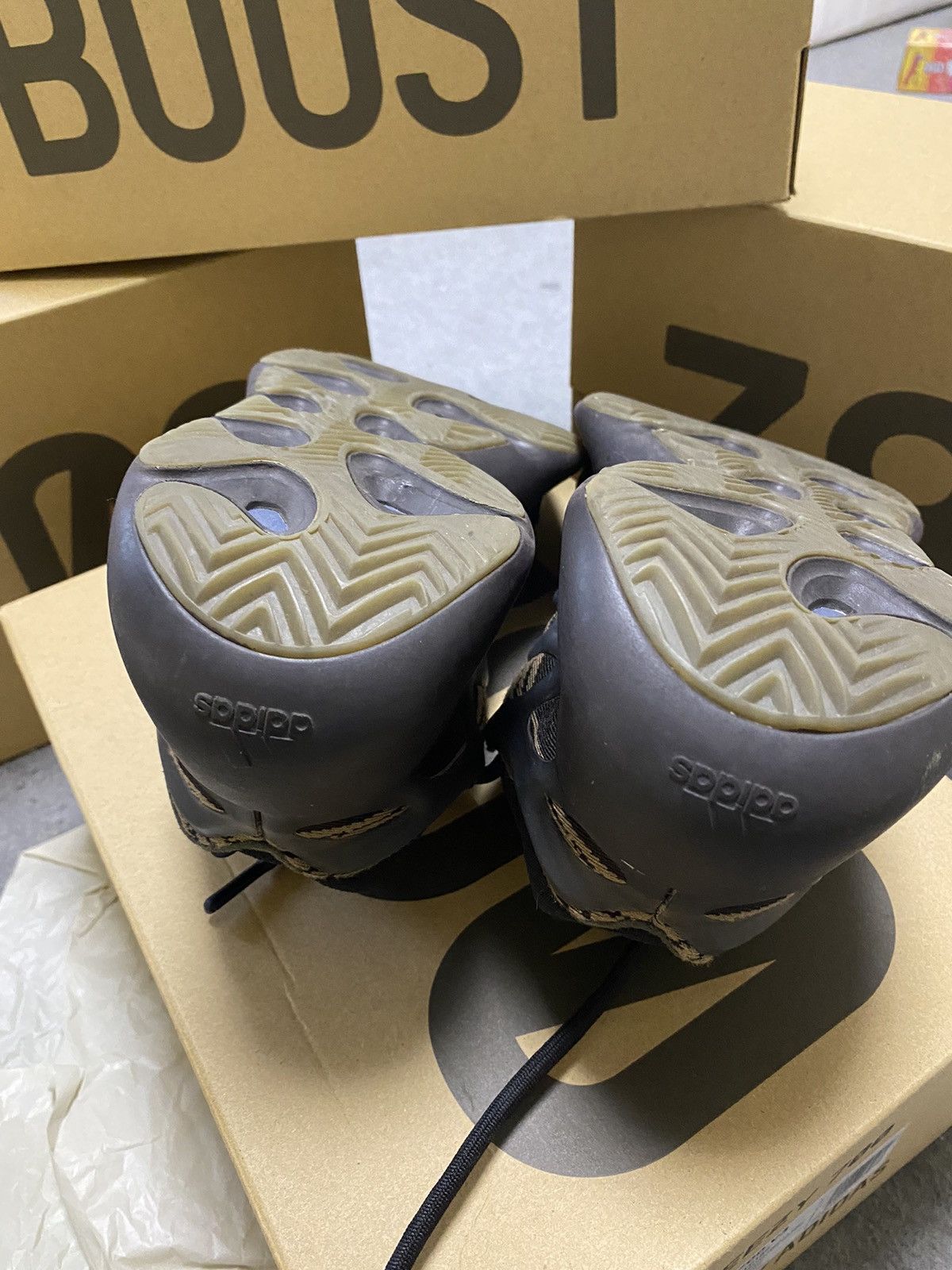 Adidas × Kanye West Adidas Yeezy 700 V3 7.5us Size US 7.5 / EU 40-41 - 9 Thumbnail
