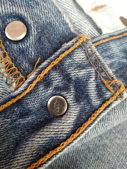 Levi's Vintage Levis 501 Straight Leg Distressed Jeans 33x30 Size US 33 - 9 Thumbnail