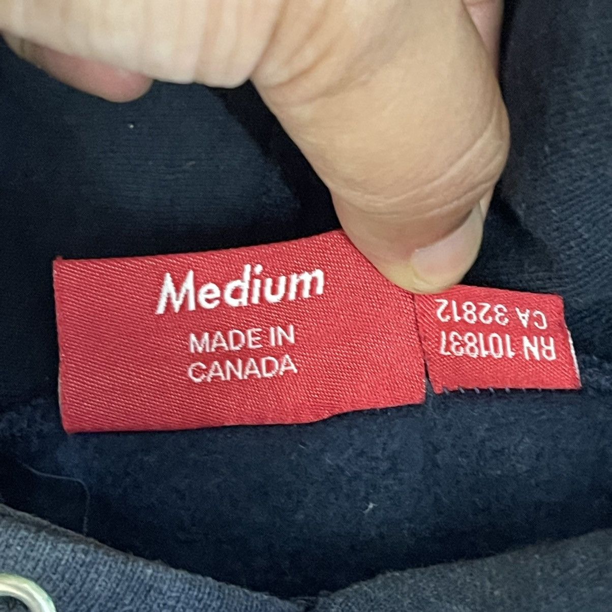 Supreme Supreme New York Pullover Hoodies Size M Size US M / EU 48-50 / 2 - 11 Thumbnail
