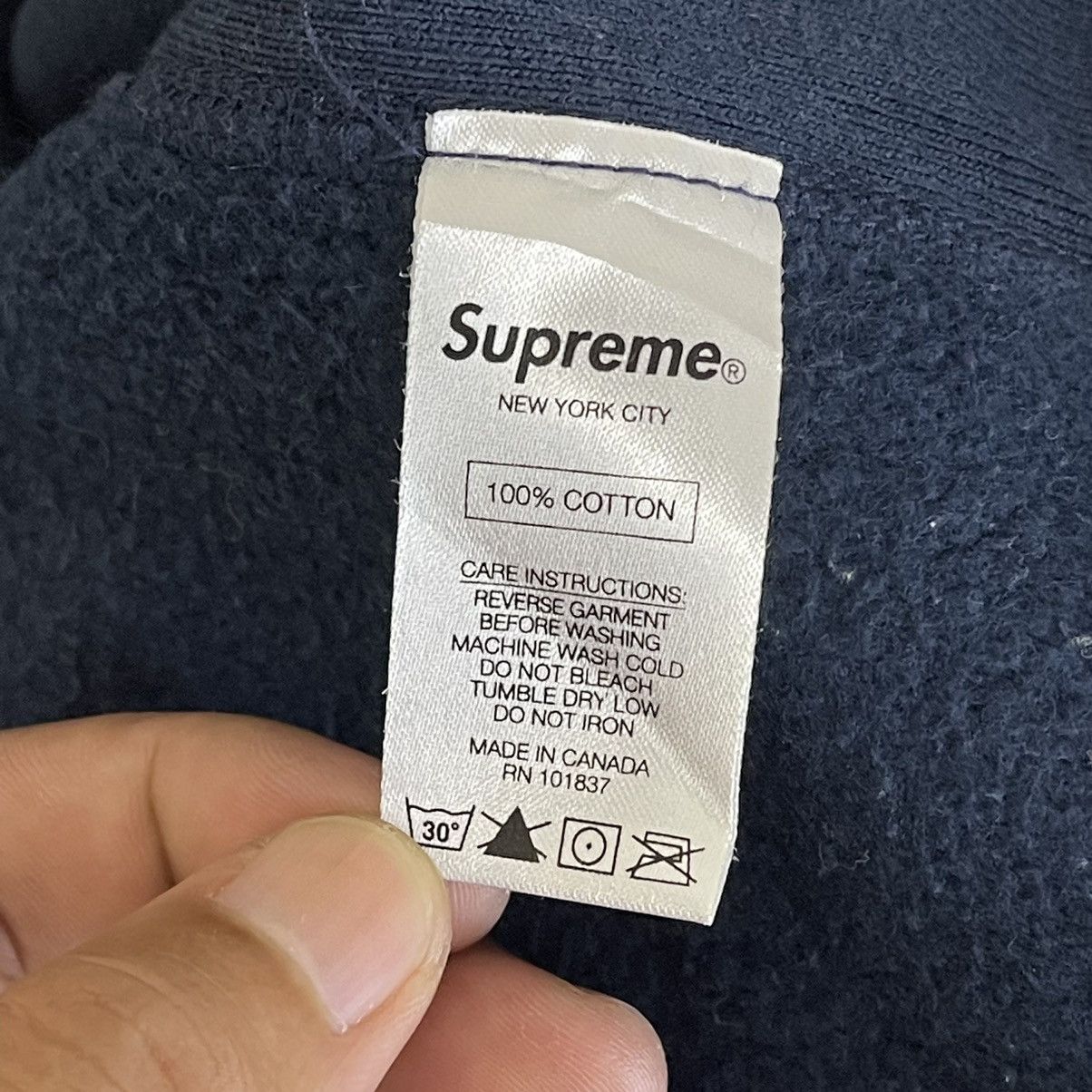 Supreme Supreme New York Pullover Hoodies Size M Size US M / EU 48-50 / 2 - 12 Thumbnail