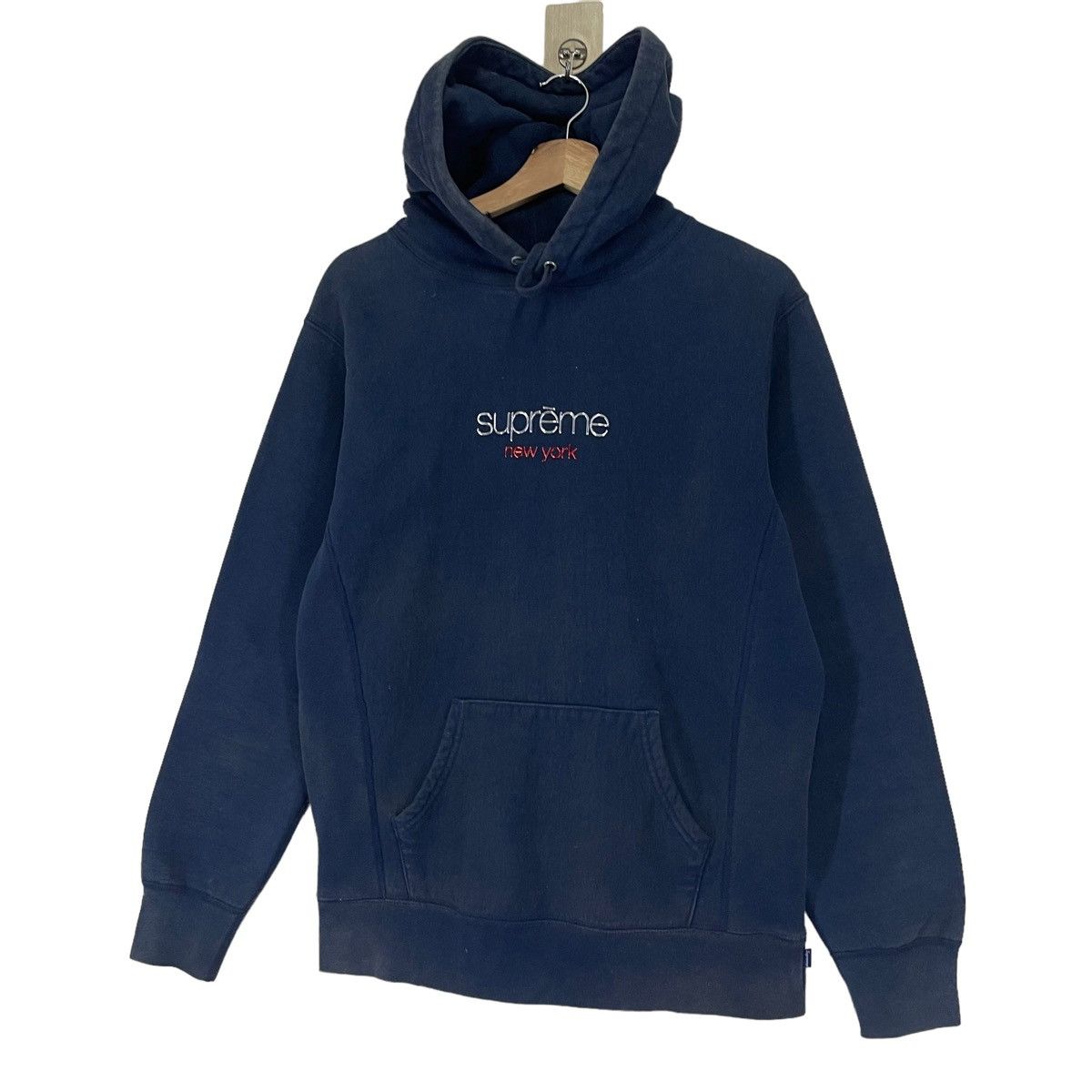 Supreme Supreme New York Pullover Hoodies Size M Size US M / EU 48-50 / 2 - 3 Thumbnail