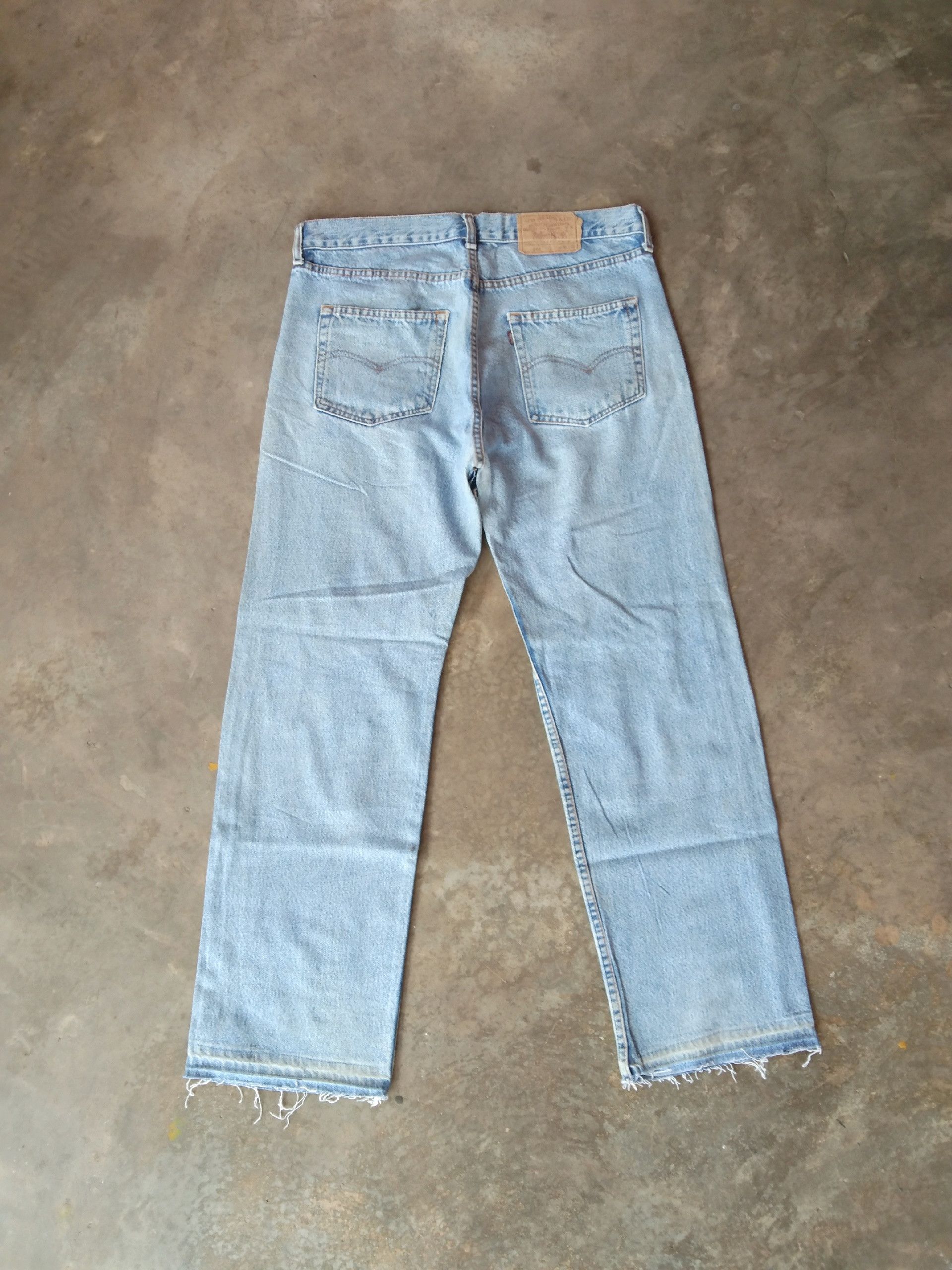 Levi's 80s Vintage Levi's 501 Released Hem Distressed Jeans 34x29 Size US 34 / EU 50 - 2 Thumbnail