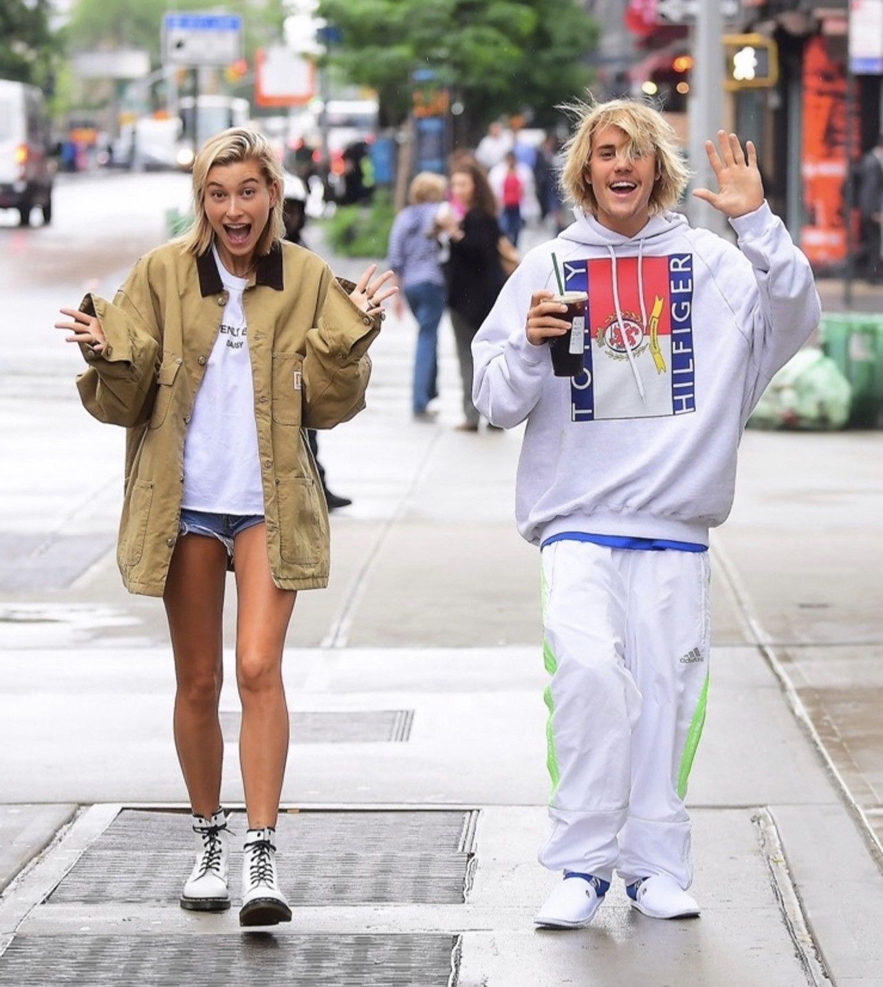 Tommy Hilfiger × Vetements Vetements x Tommy Hilfiger Hoodie Size US M / EU 48-50 / 2 - 2 Thumbnail