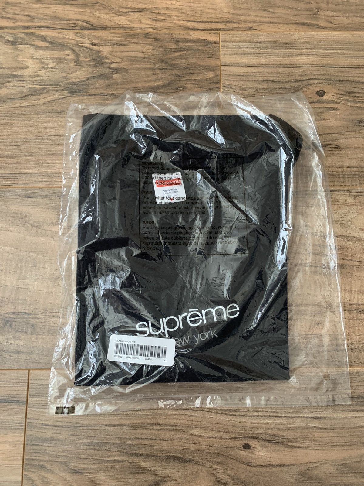 image of Supreme Classic Logo Tee in Black, Men's (Size Small)