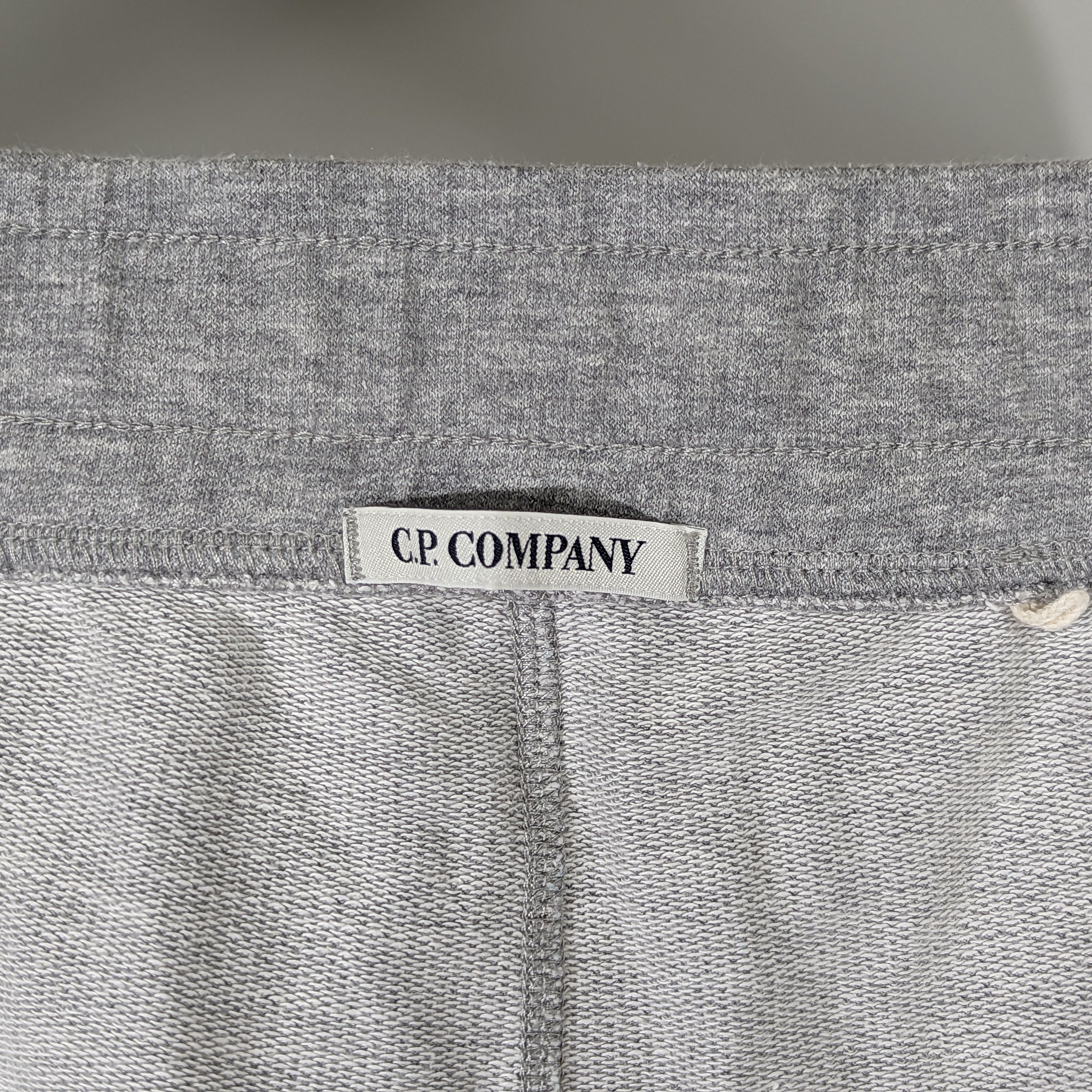 C.P. Company C.P. Company Bermuda Cotton Men's Shorts XL Made In Italy Size US 36 / EU 52 - 11 Thumbnail