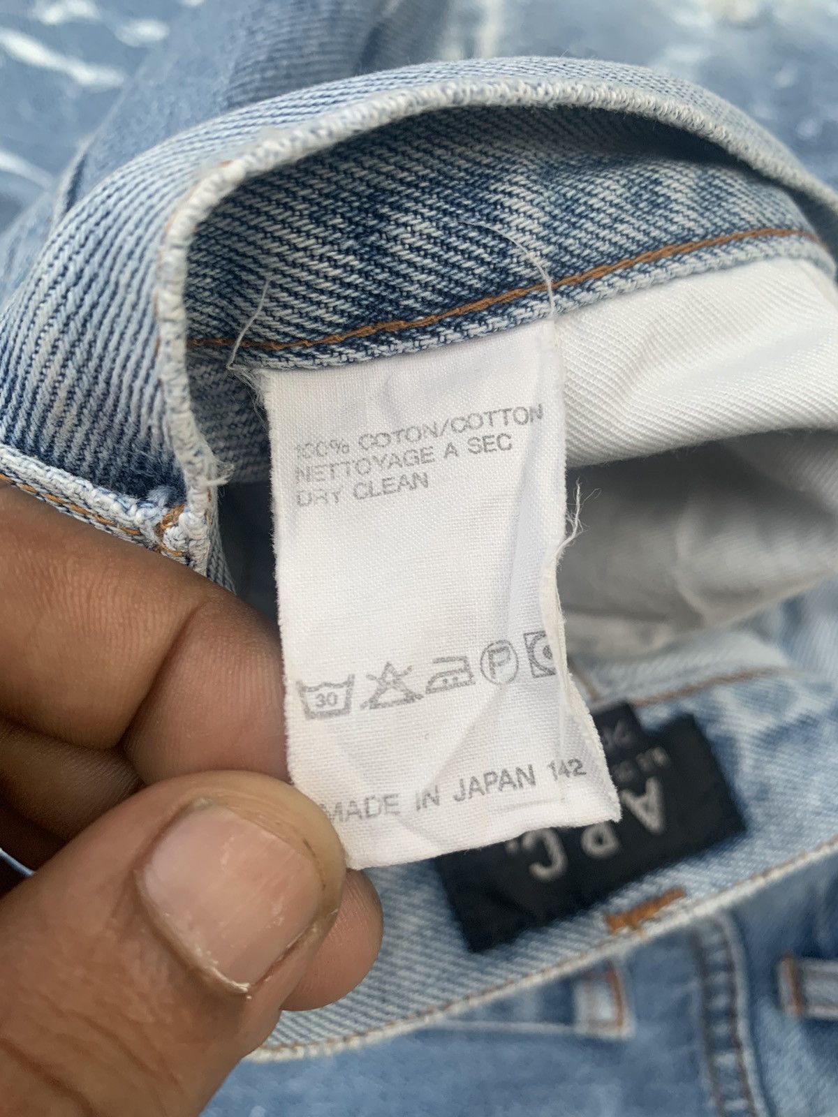 A.P.C. × Japanese Brand × Vintage VINTAGE A.P.C JEANS SALVADGE SPLASH PAINT AND DISTRESSED Size 24" / US 00 / IT 34 - 12 Thumbnail