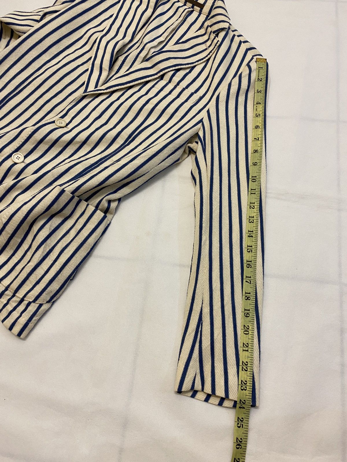 Eleventy 🔥🔥💰💰Eleventy Beige pinstripe blazer Size 50R - 21 Thumbnail