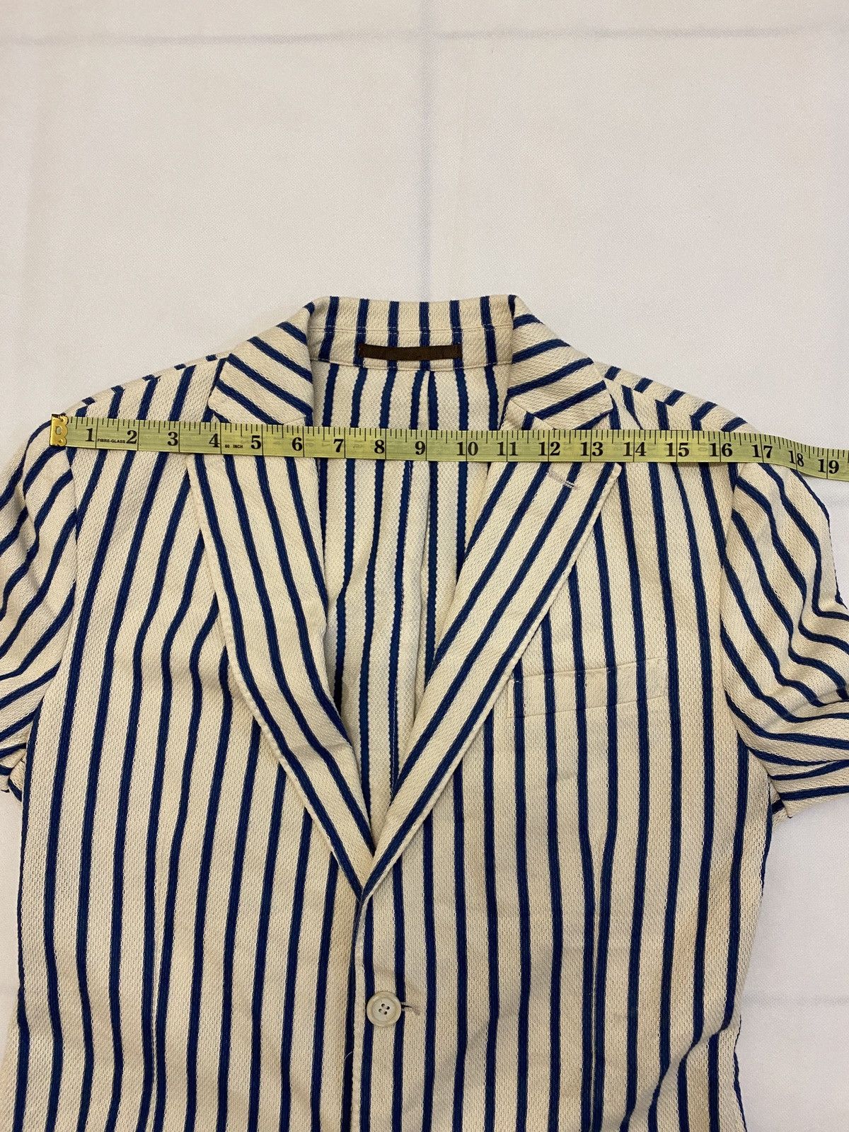 Eleventy 🔥🔥💰💰Eleventy Beige pinstripe blazer Size 50R - 19 Thumbnail