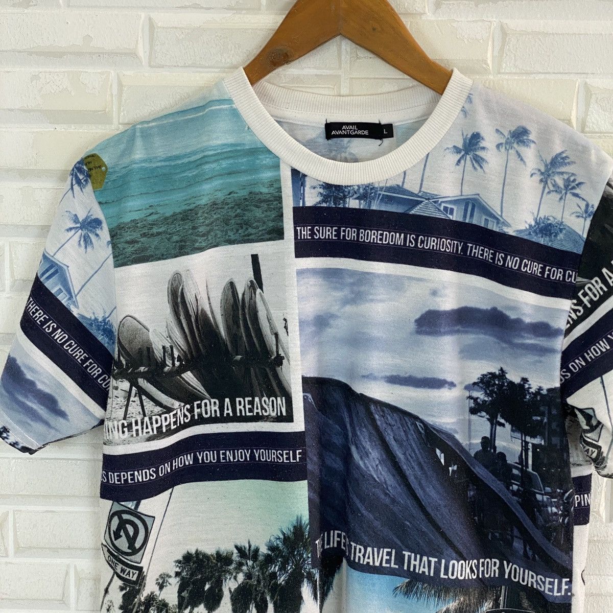 Vintage Avail Avant Garde Overprinted Tee Size US L / EU 52-54 / 3 - 5 Thumbnail