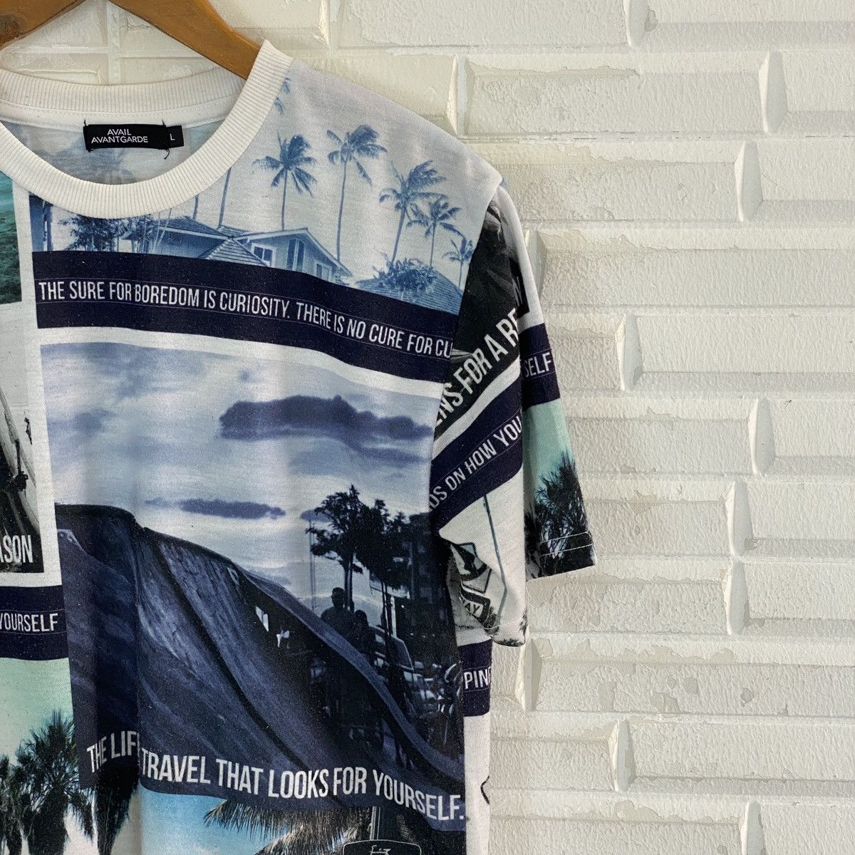 Vintage Avail Avant Garde Overprinted Tee Size US L / EU 52-54 / 3 - 6 Thumbnail