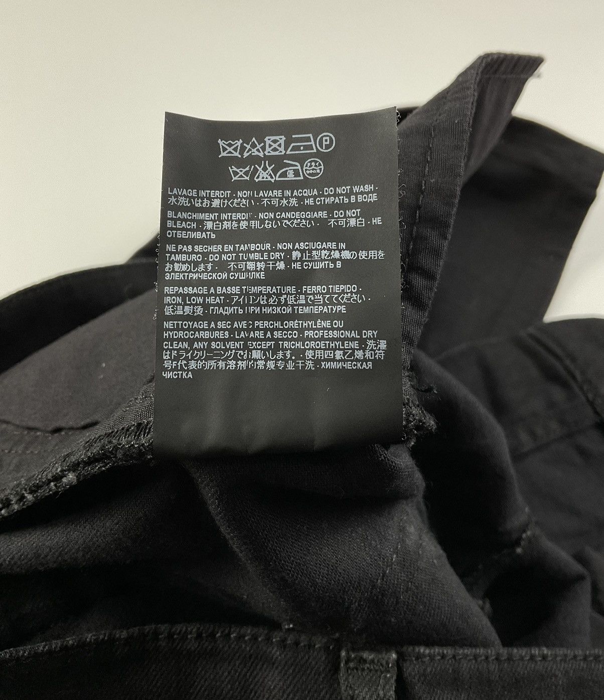 Saint Laurent Paris Saint Laurent Cropped Denim Size US 27 - 12 Thumbnail
