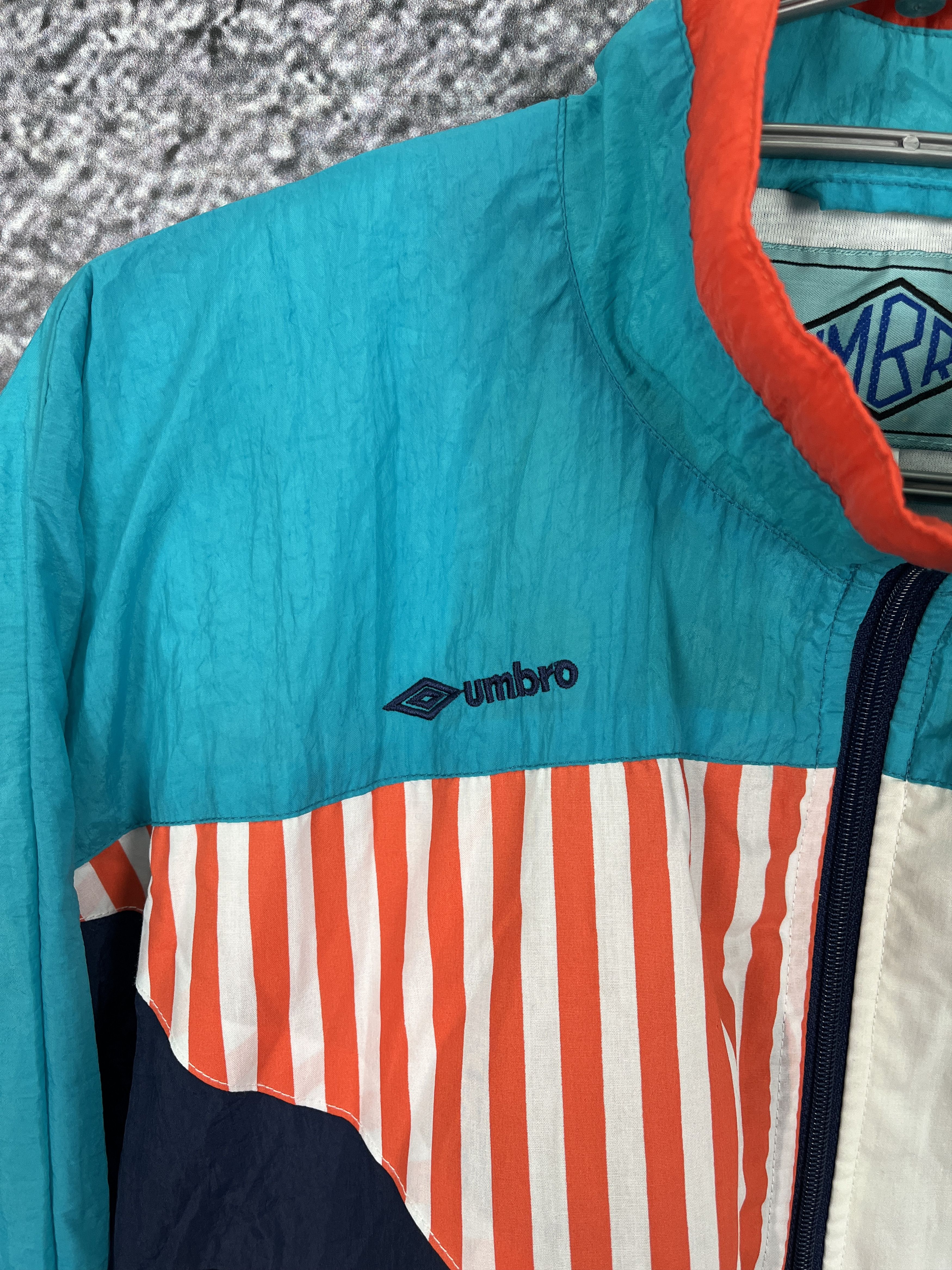 Umbro Men’s Vintage Umbro Nylon Track Jacket Retro Style Size M Size US M / EU 48-50 / 2 - 4 Thumbnail