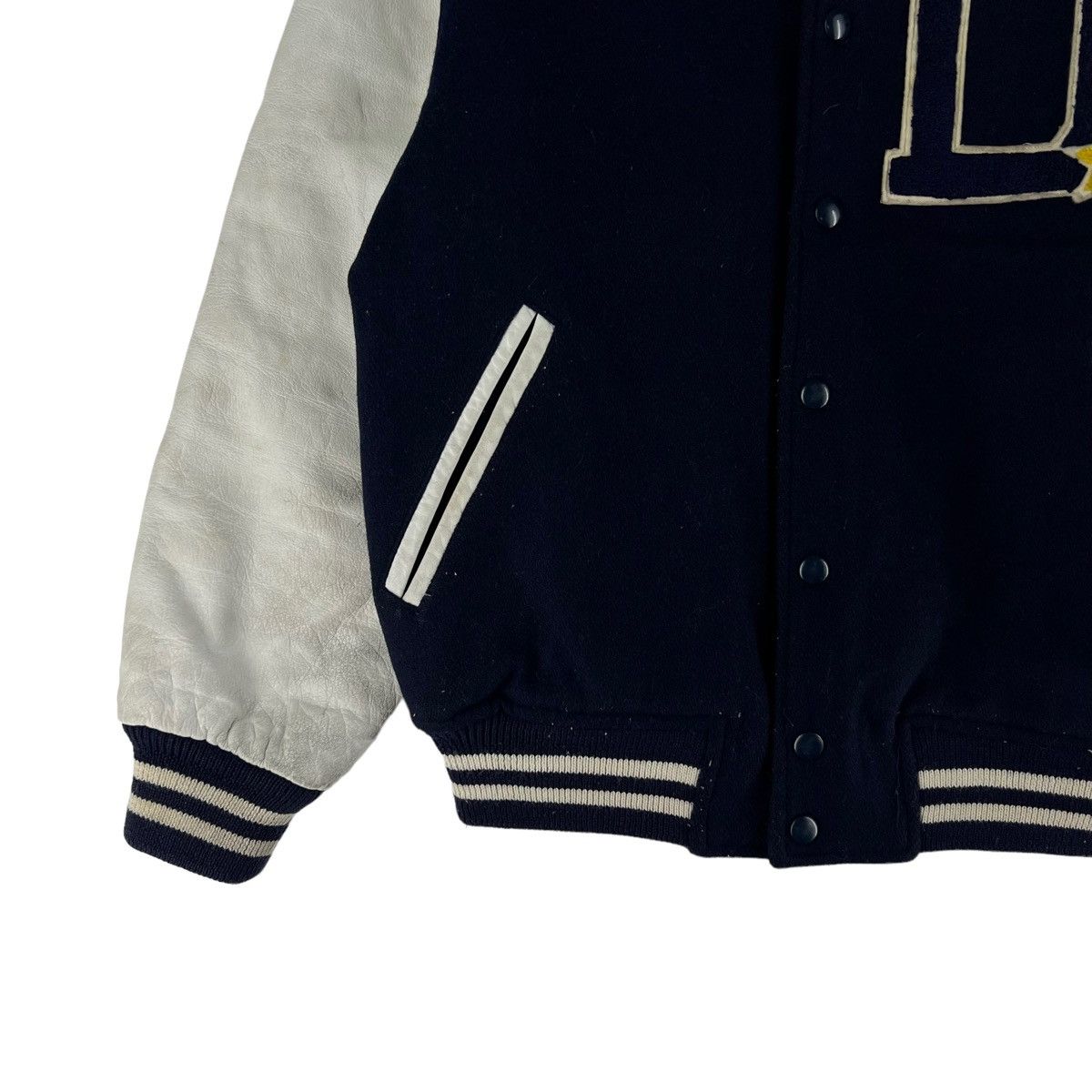 Japanese Brand VINTAGE VARSITY JACKET DOVE COMPANY BIG LOGO LEATHER Size US M / EU 48-50 / 2 - 5 Thumbnail
