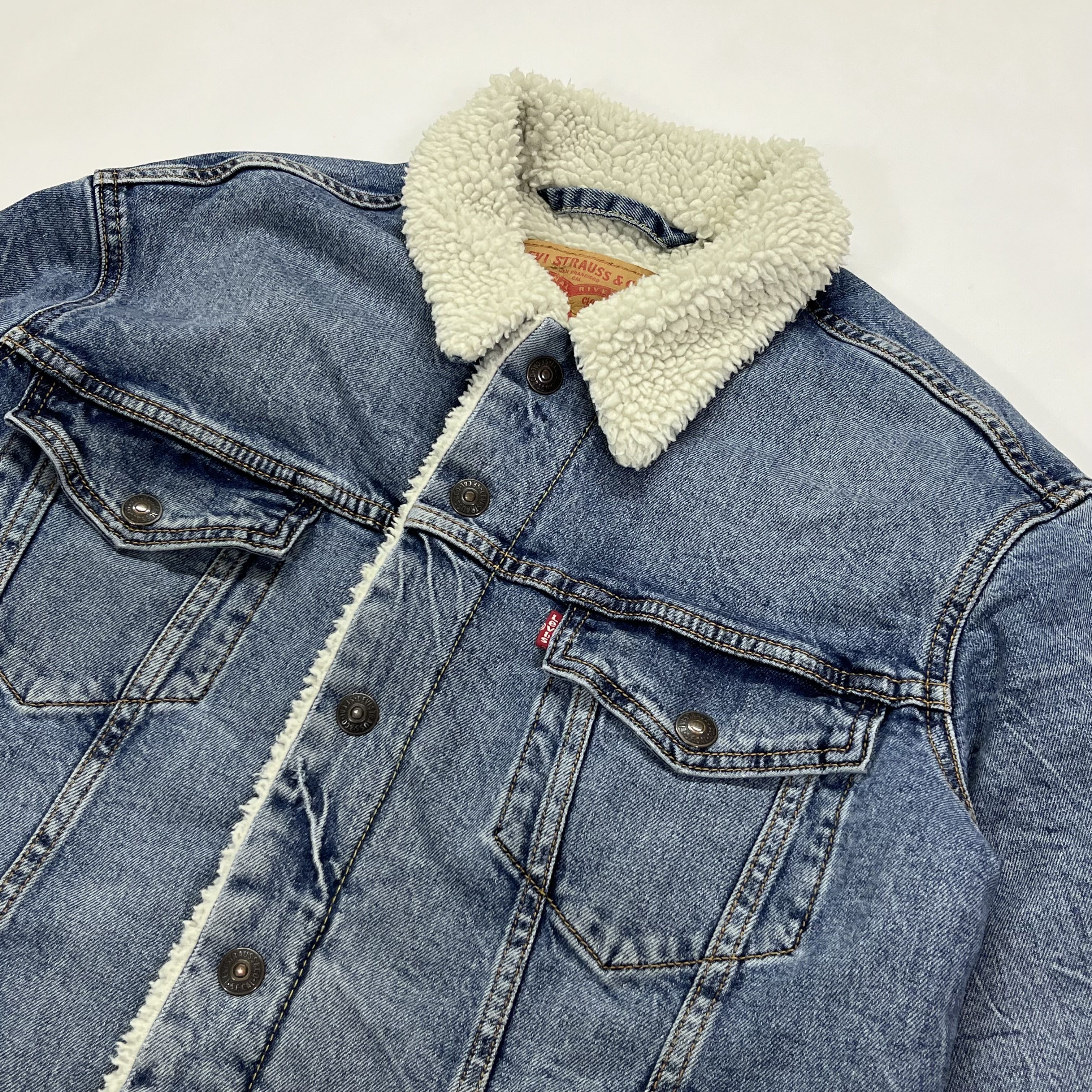 Levi's × Vintage Vintage LEVIS Sherpa Denim Jacket Trucker Washed Size US M / EU 48-50 / 2 - 8 Thumbnail