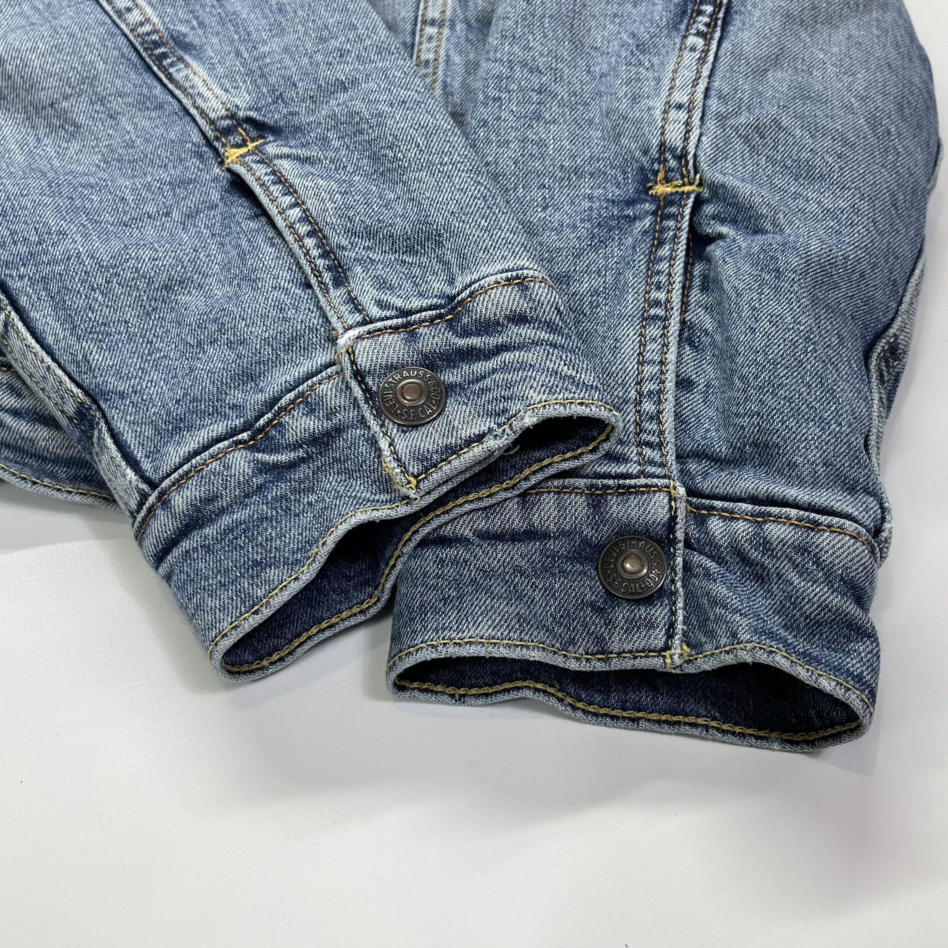 Levi's × Vintage Vintage LEVIS Sherpa Denim Jacket Trucker Washed Size US M / EU 48-50 / 2 - 7 Thumbnail