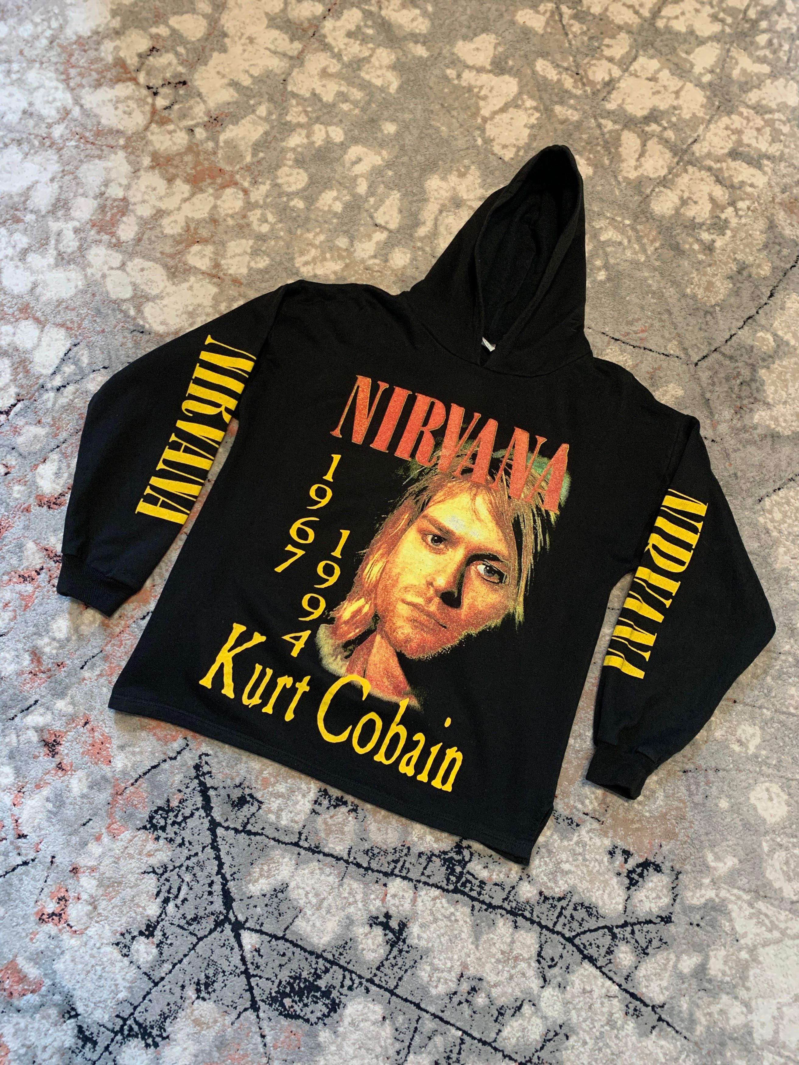 Vintage Nirvana Kurt Cobain 1967-1994 Vintage Bootleg Hoodie Size US S / EU 44-46 / 1 - 3 Thumbnail