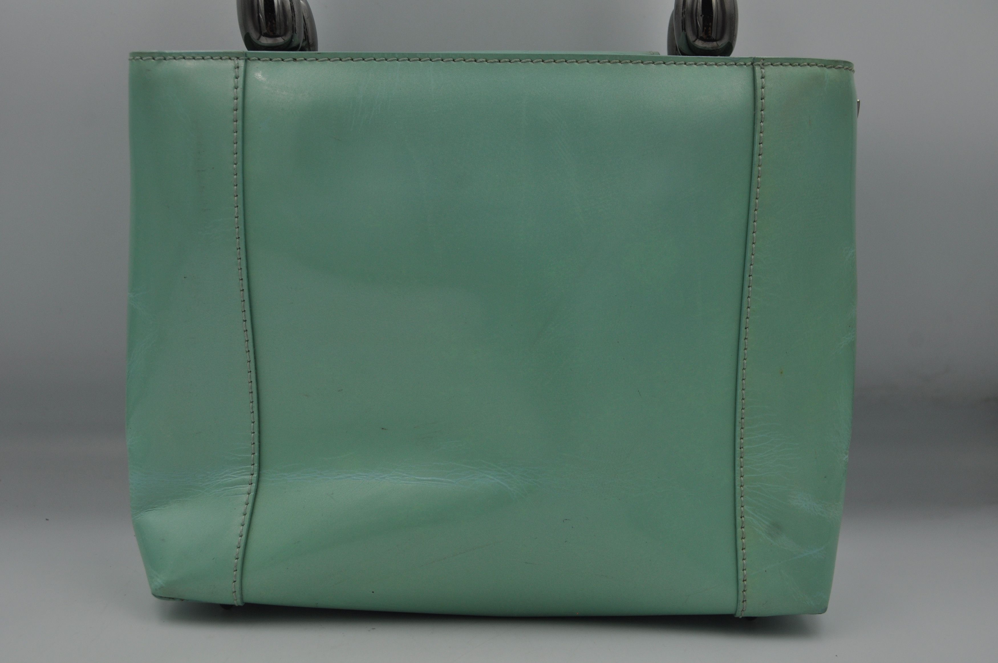 バッグ Dior Maris Pearl bag By Galliano Dior Pearlescent 'Malice' Bag – Guzzi Archive