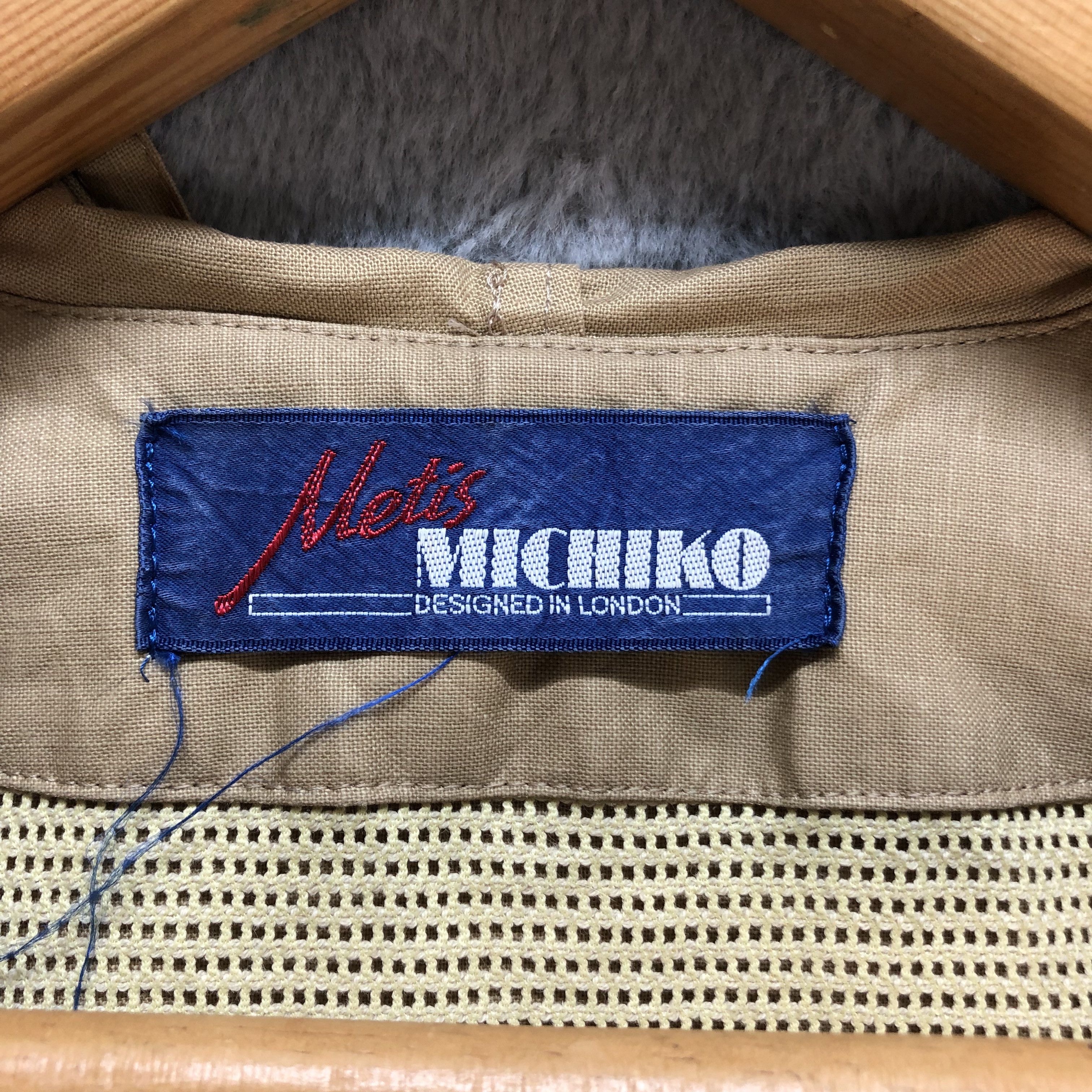 Michiko Koshino London METIS MICHIKO LONDON OVERCOAT #7154-114 Size M / US 6-8 / IT 42-44 - 9 Thumbnail