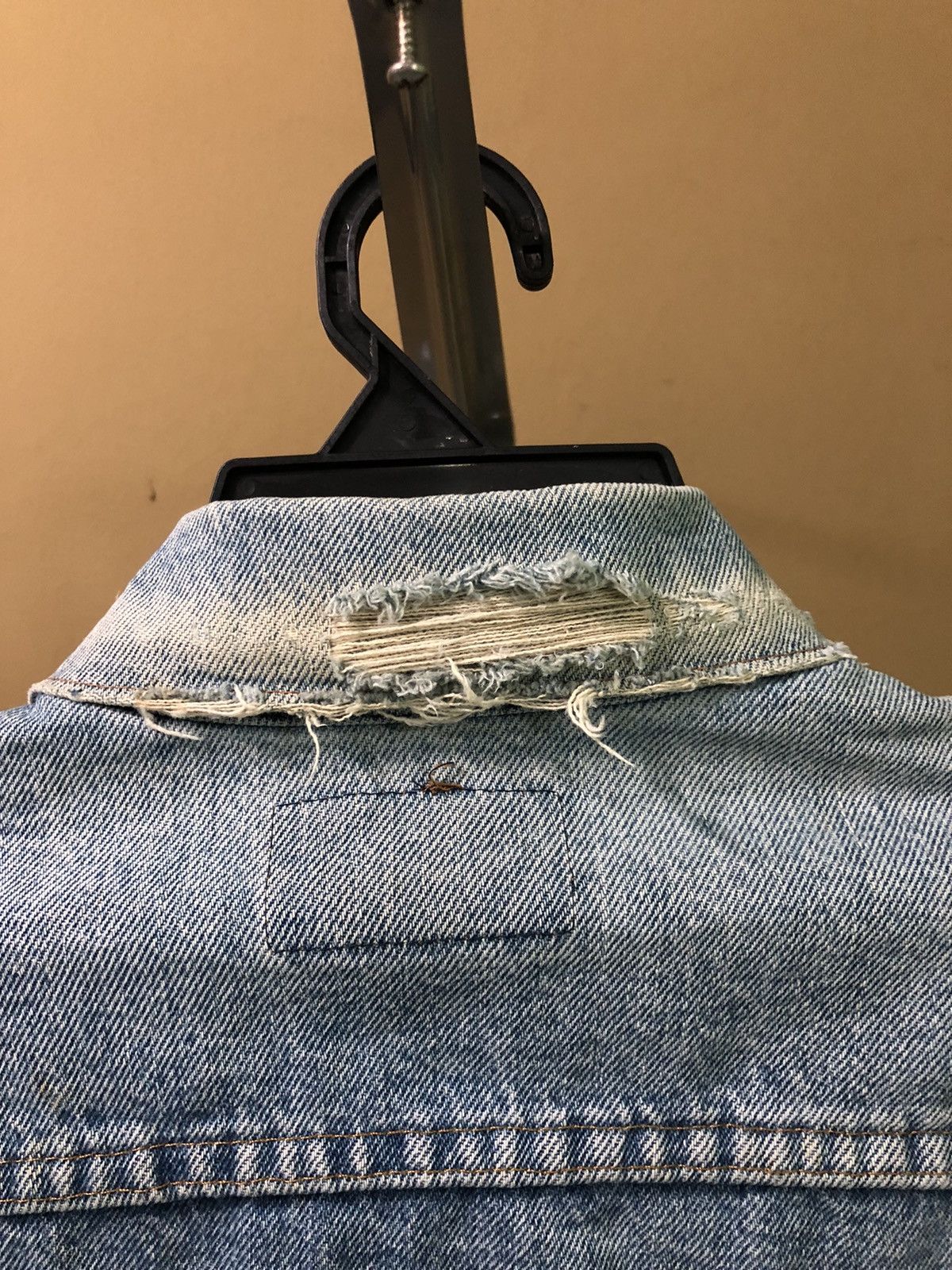 Levi's Vtg 60’ Levis 70505 Trucker Denim Jeans (Button No 1) Size US S / EU 44-46 / 1 - 4 Thumbnail