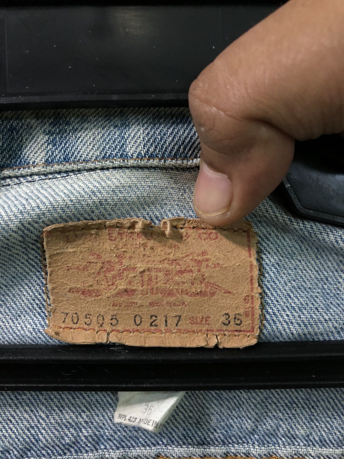 Levi's Vtg 60’ Levis 70505 Trucker Denim Jeans (Button No 1) Size US S / EU 44-46 / 1 - 6 Thumbnail