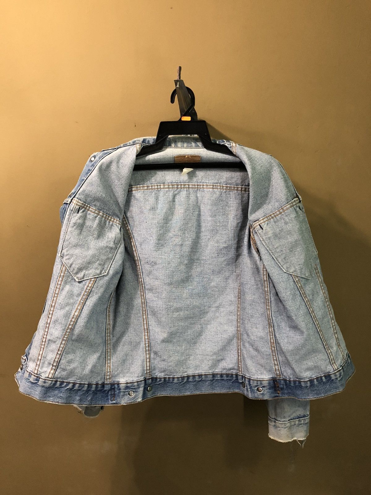 Levi's Vtg 60’ Levis 70505 Trucker Denim Jeans (Button No 1) Size US S / EU 44-46 / 1 - 5 Thumbnail