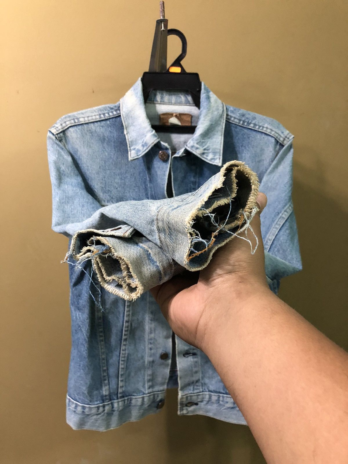 Levi's Vtg 60’ Levis 70505 Trucker Denim Jeans (Button No 1) Size US S / EU 44-46 / 1 - 10 Thumbnail