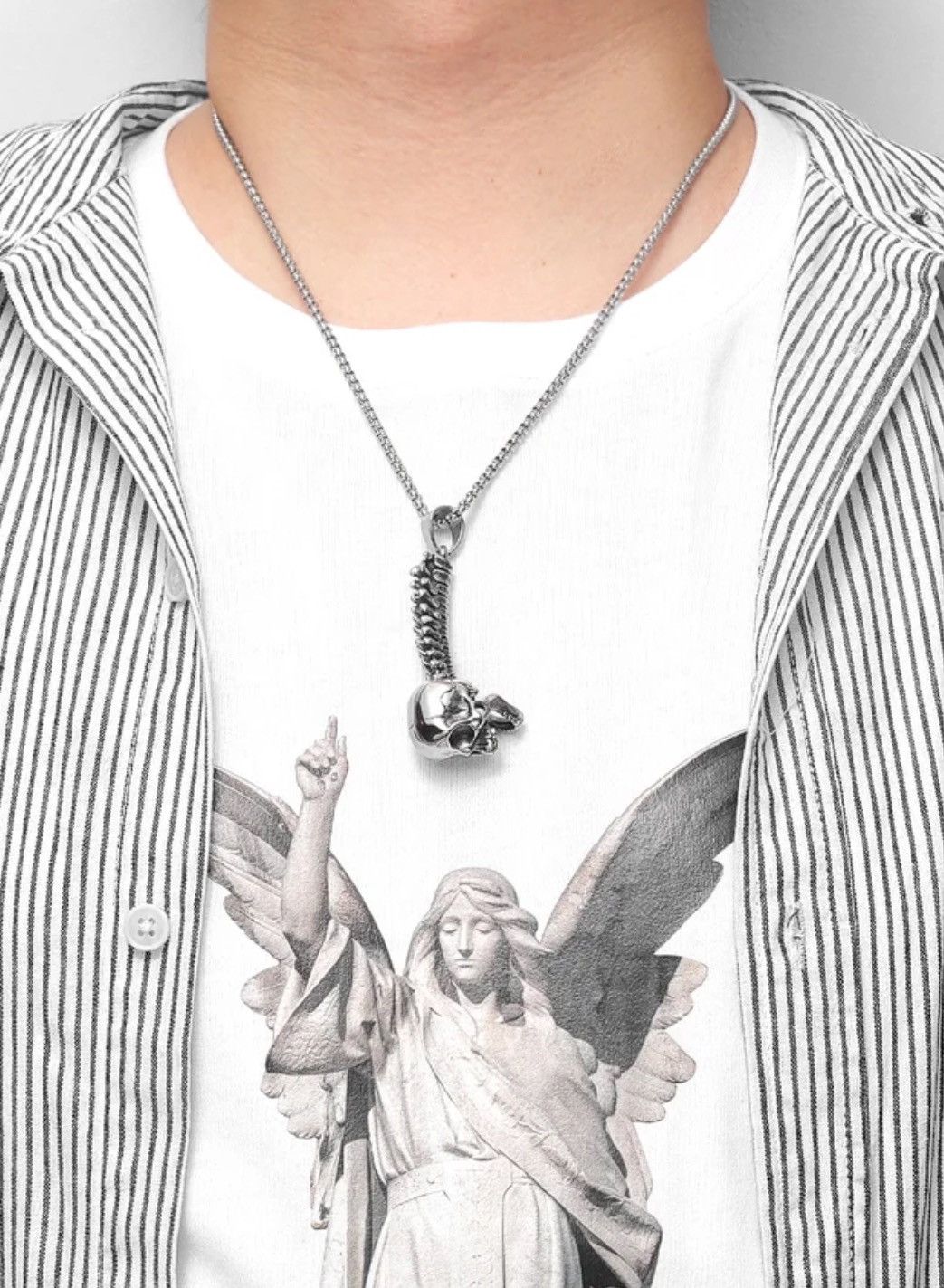 Jewelry Skull Spine Pendant Necklaces Size ONE SIZE - 3 Thumbnail