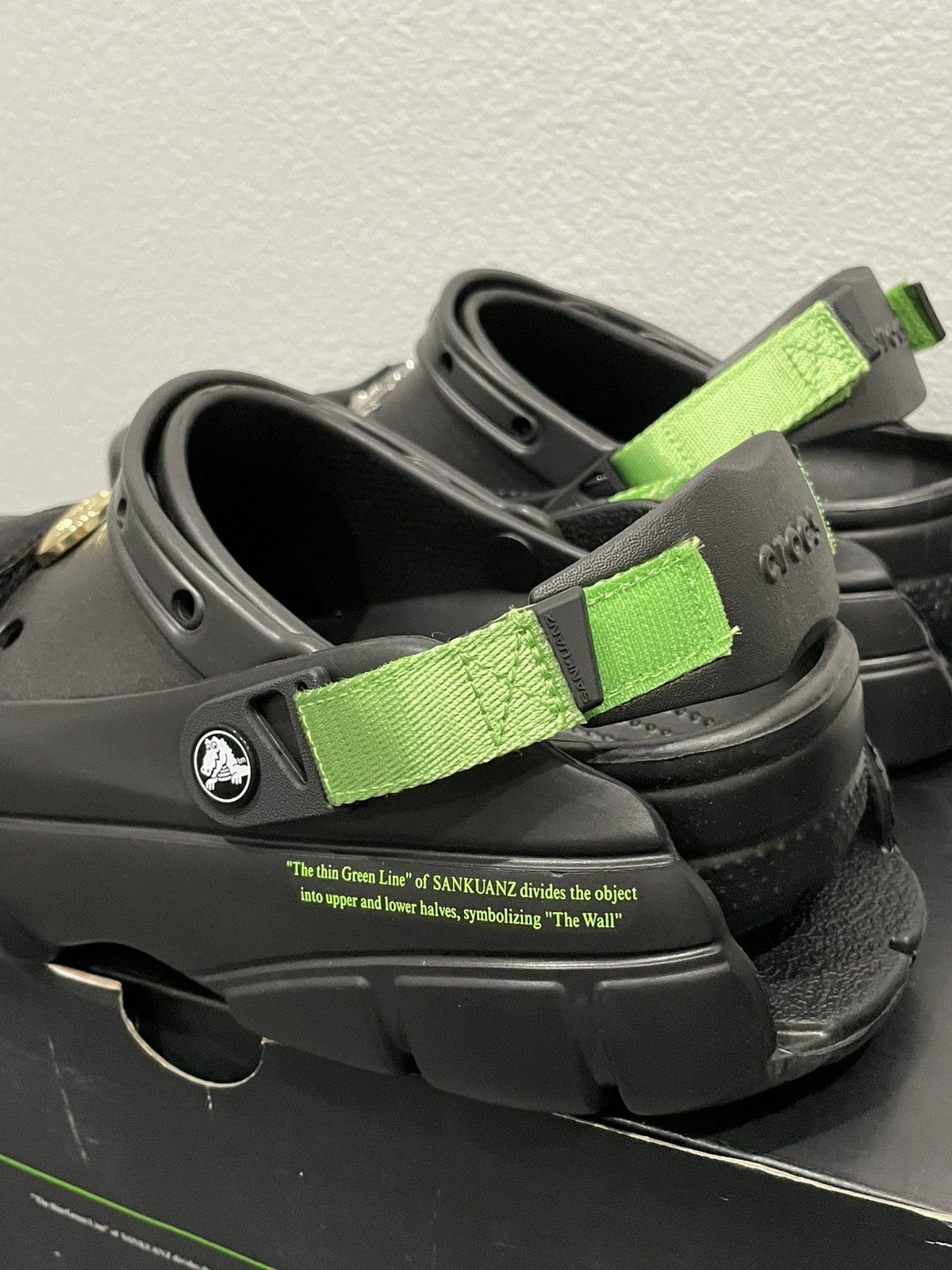 Crocs Sankuanz x Crocs black sz9 Size US 9 / EU 42 - 5 Thumbnail