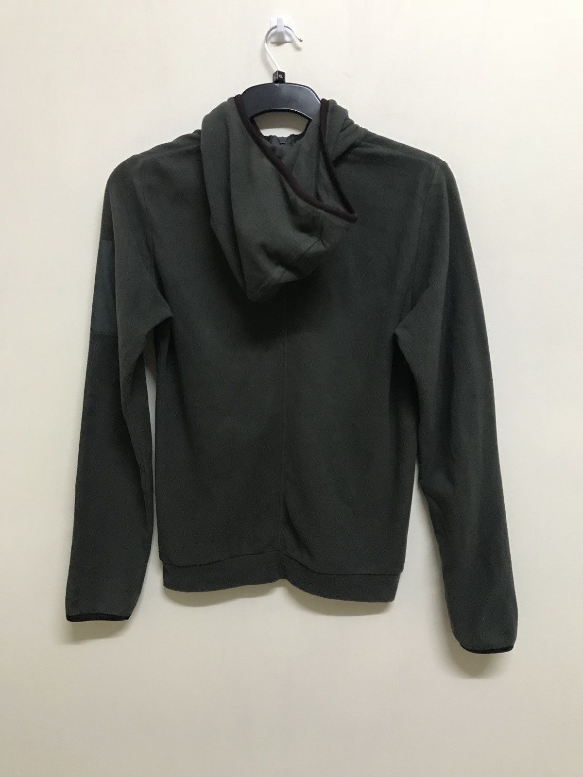 Undercover × Uniqlo ARCHIVE GRAIL UNIQLO UNDERCOVER FLEECE ZIPPER RARE Size US S / EU 44-46 / 1 - 2 Thumbnail