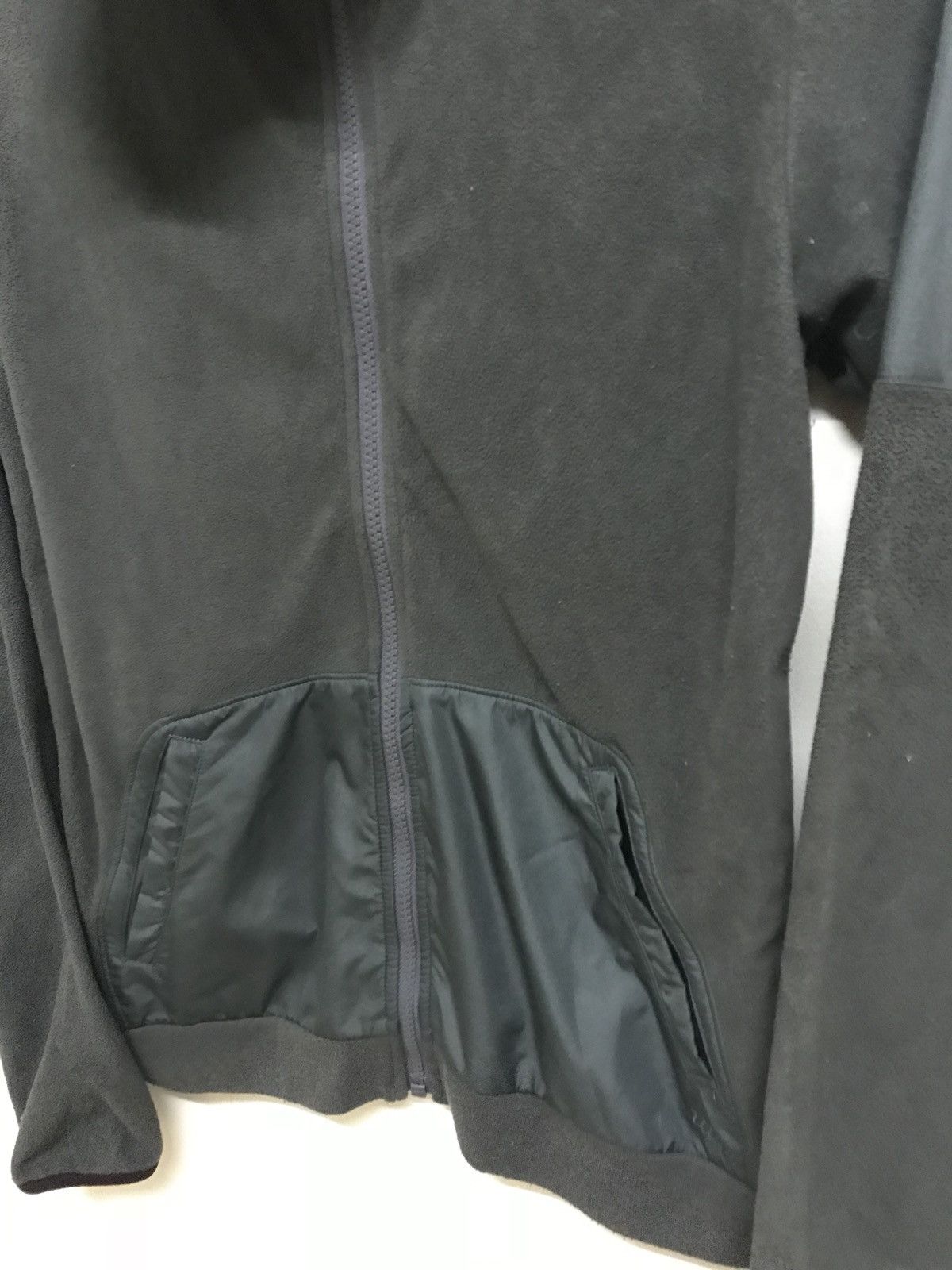 Undercover × Uniqlo ARCHIVE GRAIL UNIQLO UNDERCOVER FLEECE ZIPPER RARE Size US S / EU 44-46 / 1 - 3 Thumbnail