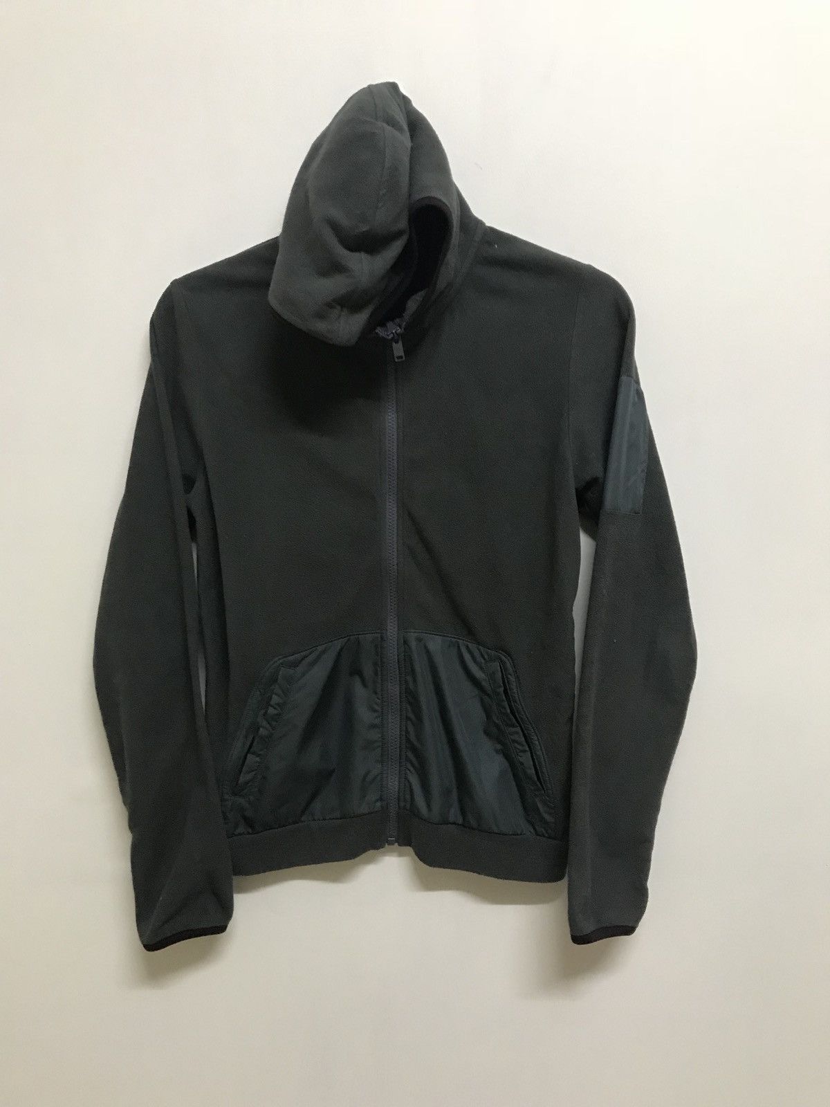 Undercover × Uniqlo ARCHIVE GRAIL UNIQLO UNDERCOVER FLEECE ZIPPER RARE Size US S / EU 44-46 / 1 - 1 Thumbnail