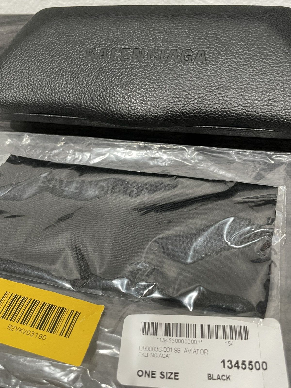 Balenciaga BALENCIAGA Ski Rectangle Sunglasses BB0003S black Size ONE SIZE - 8 Thumbnail