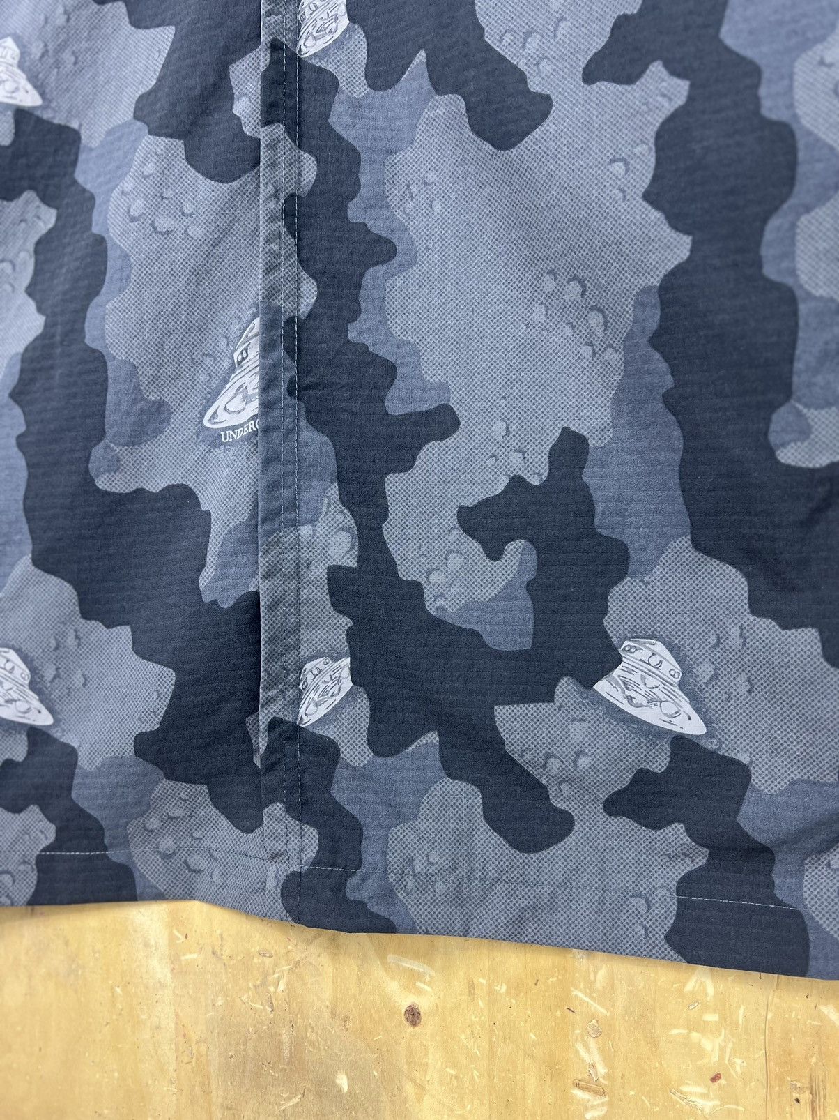Undercover Undercover x Gu Size US S / EU 44-46 / 1 - 7 Thumbnail