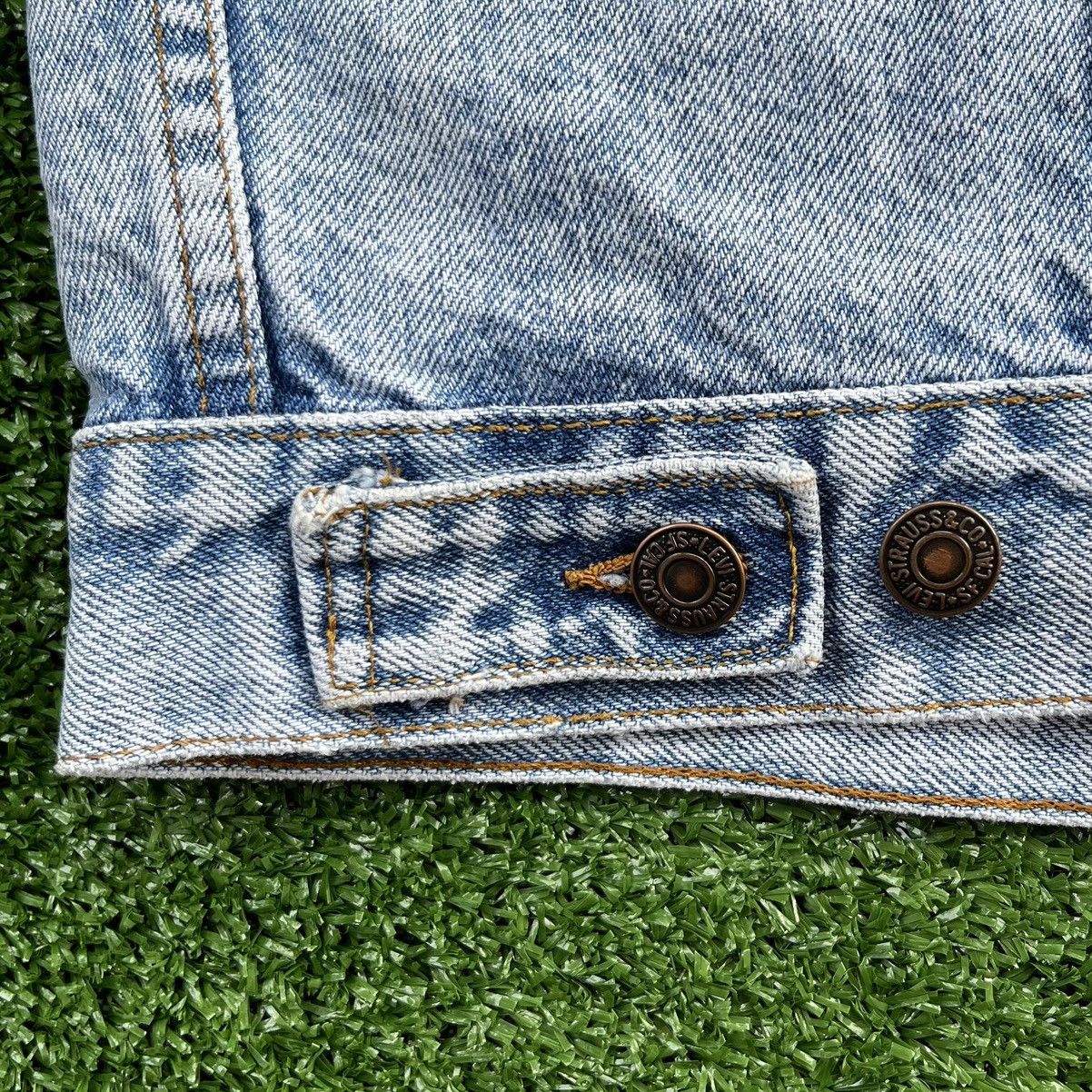 Levi's × Vintage Vintage 80’s 90’s Levis Denim Jacket Size US L / EU 52-54 / 3 - 11 Thumbnail