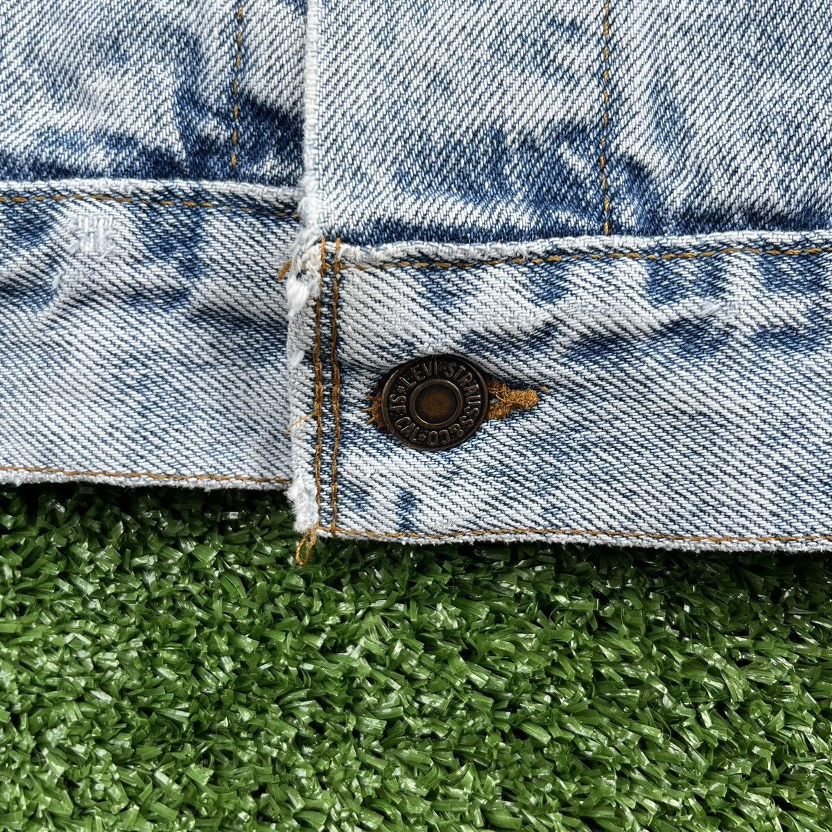 Levi's × Vintage Vintage 80’s 90’s Levis Denim Jacket Size US L / EU 52-54 / 3 - 18 Thumbnail